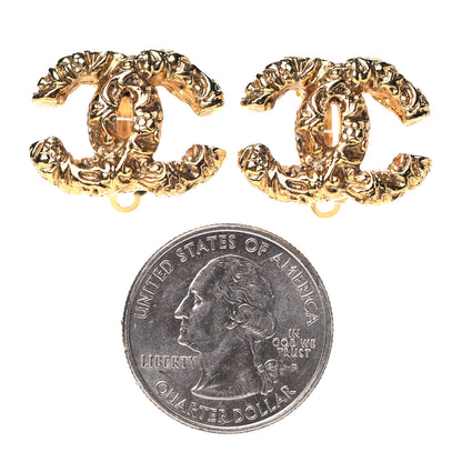 Chanel Textured CC Clip On Earrings Gold 2 of 5