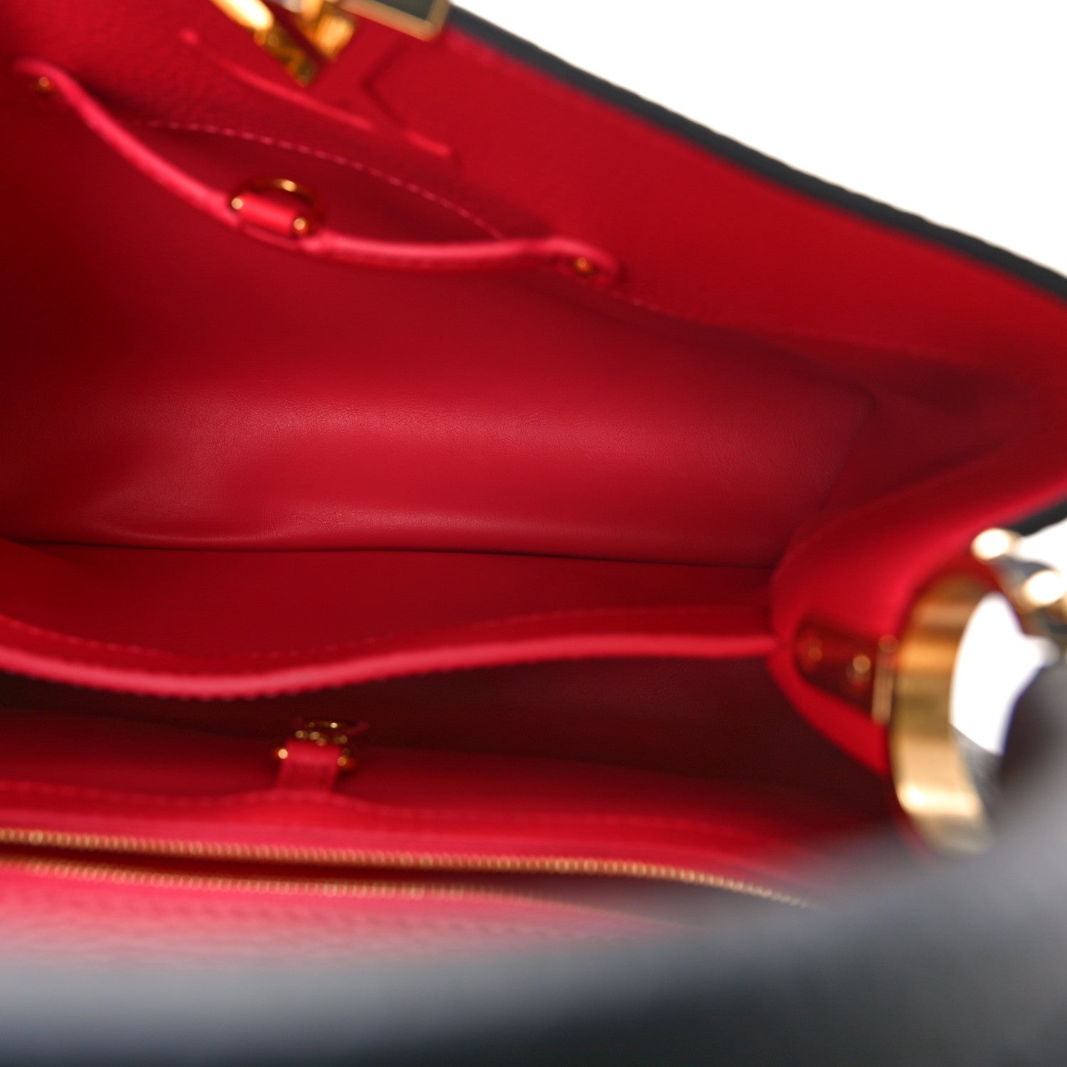 Louis Vuitton Taurillon Capucines PM Black Rose Berlingot 4 of 8