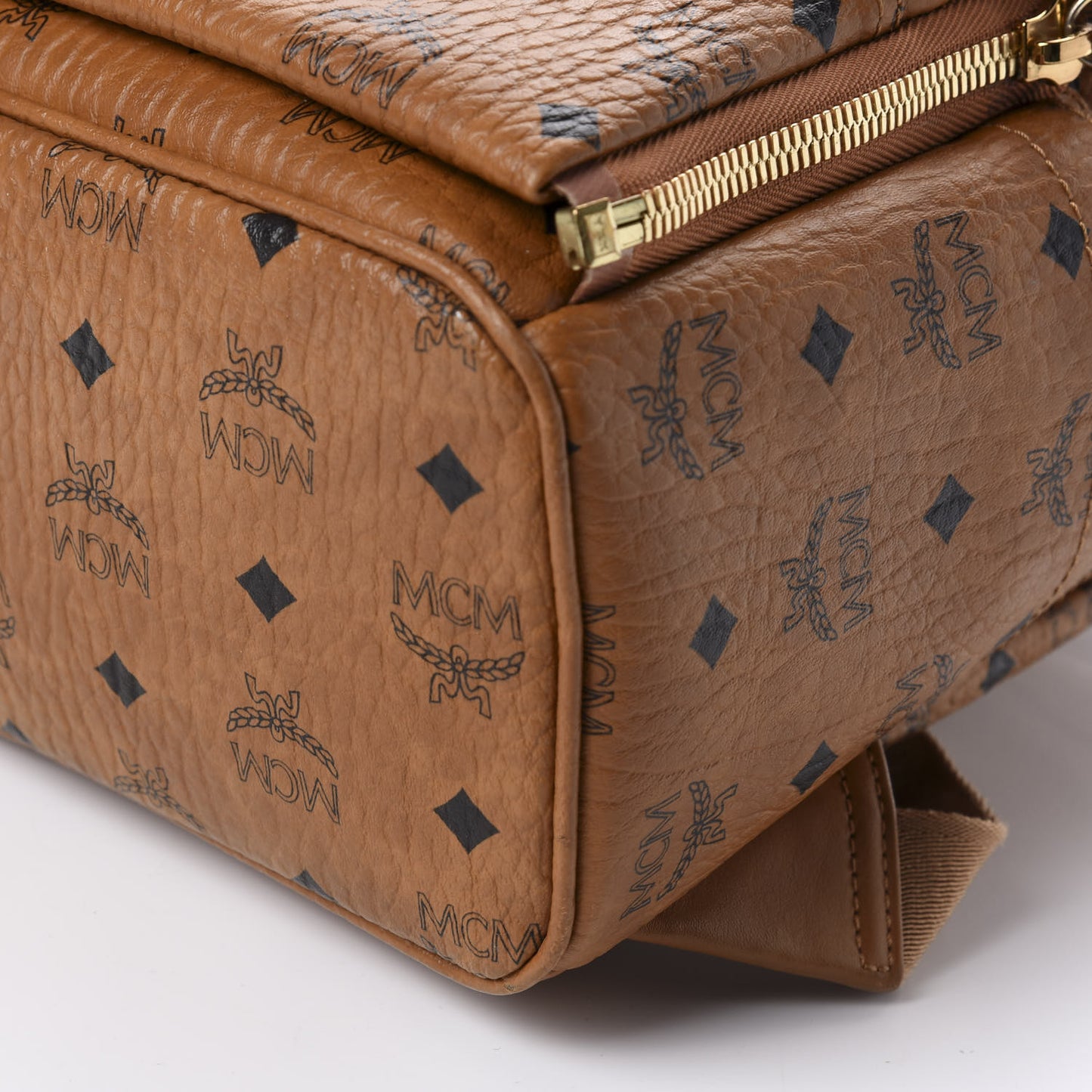 Visetos Studded Small Dual Stark Backpack Cognac