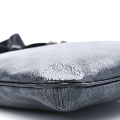 Louis Vuitton Damier Graphite Thomas 11 of 13