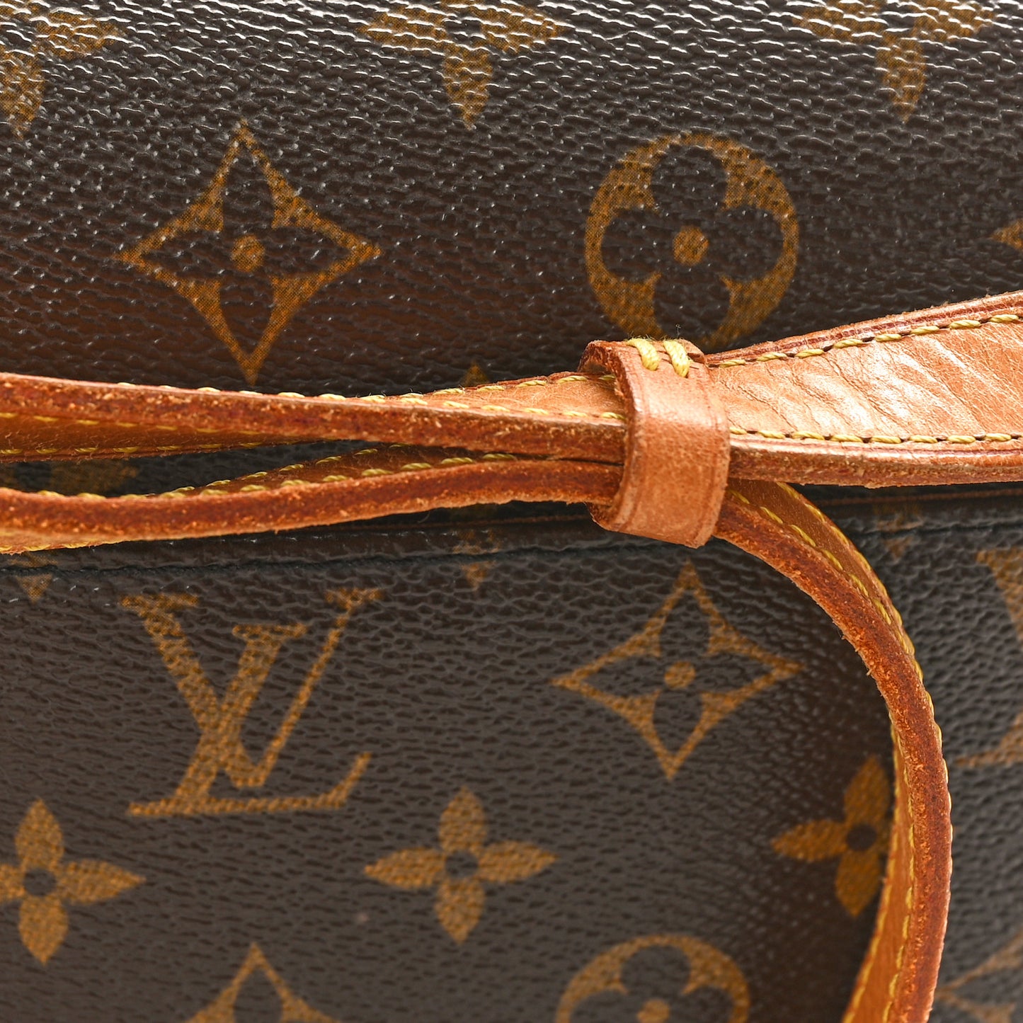 Monogram Sologne