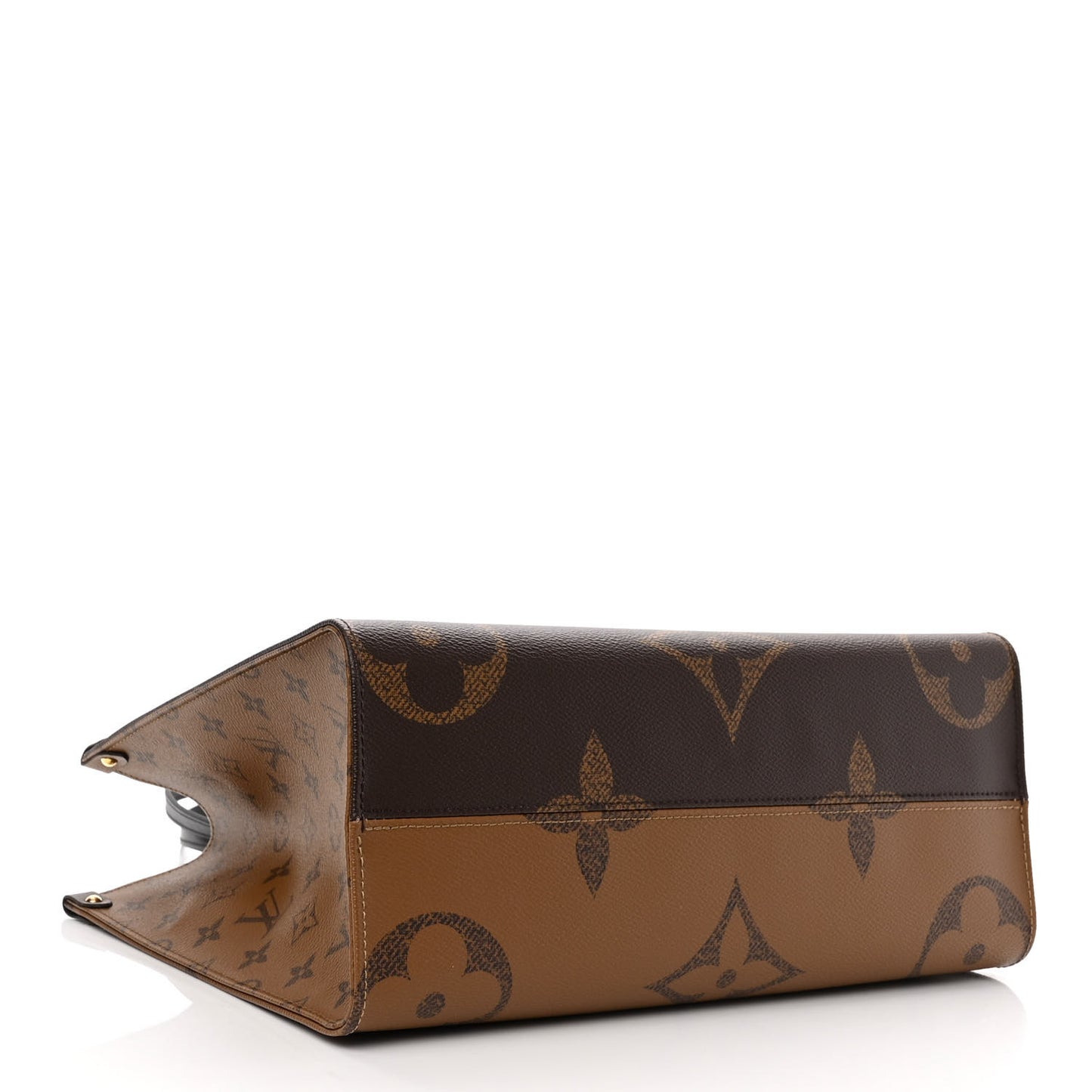 Reverse Monogram Giant Onthego MM