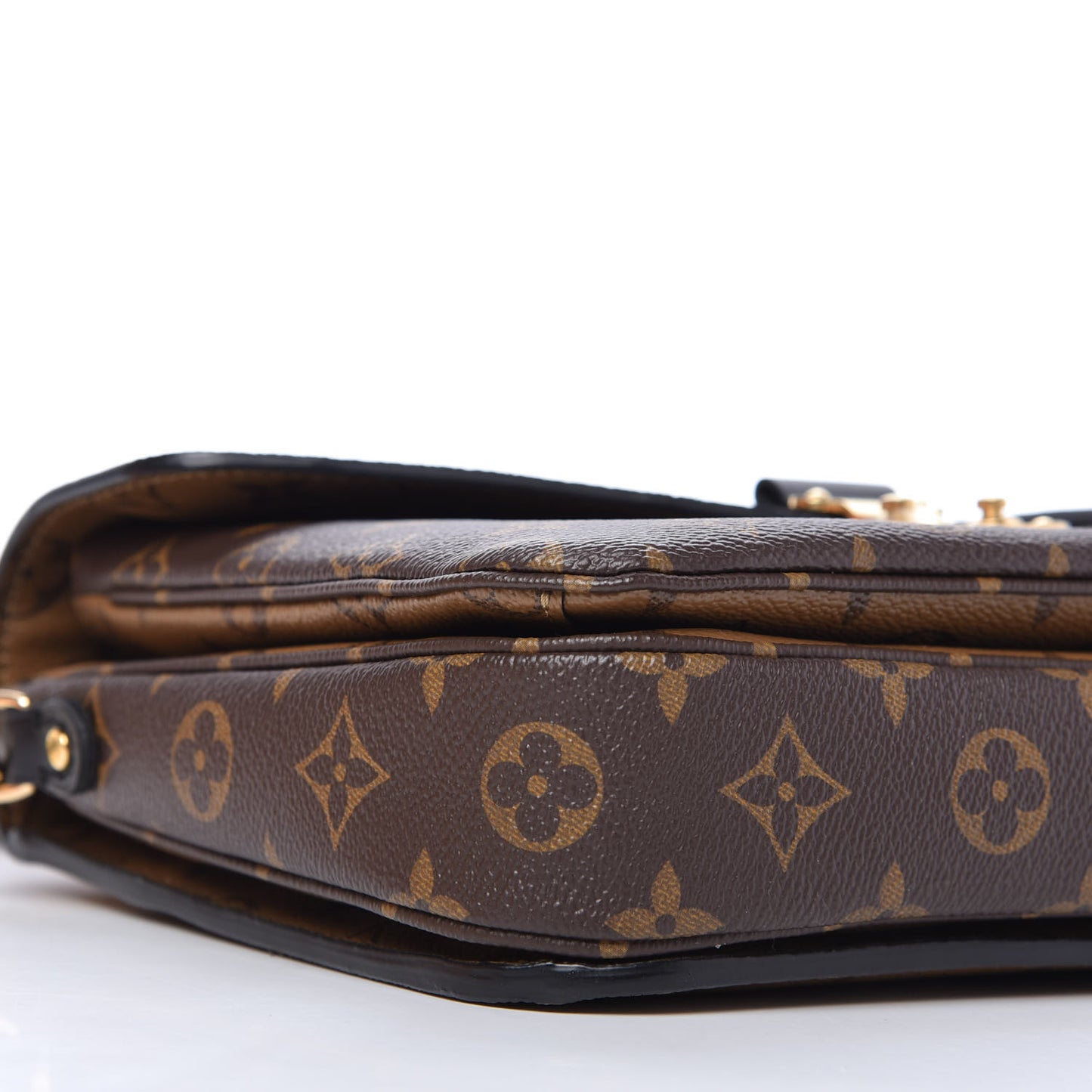 Reverse Monogram Pochette Metis