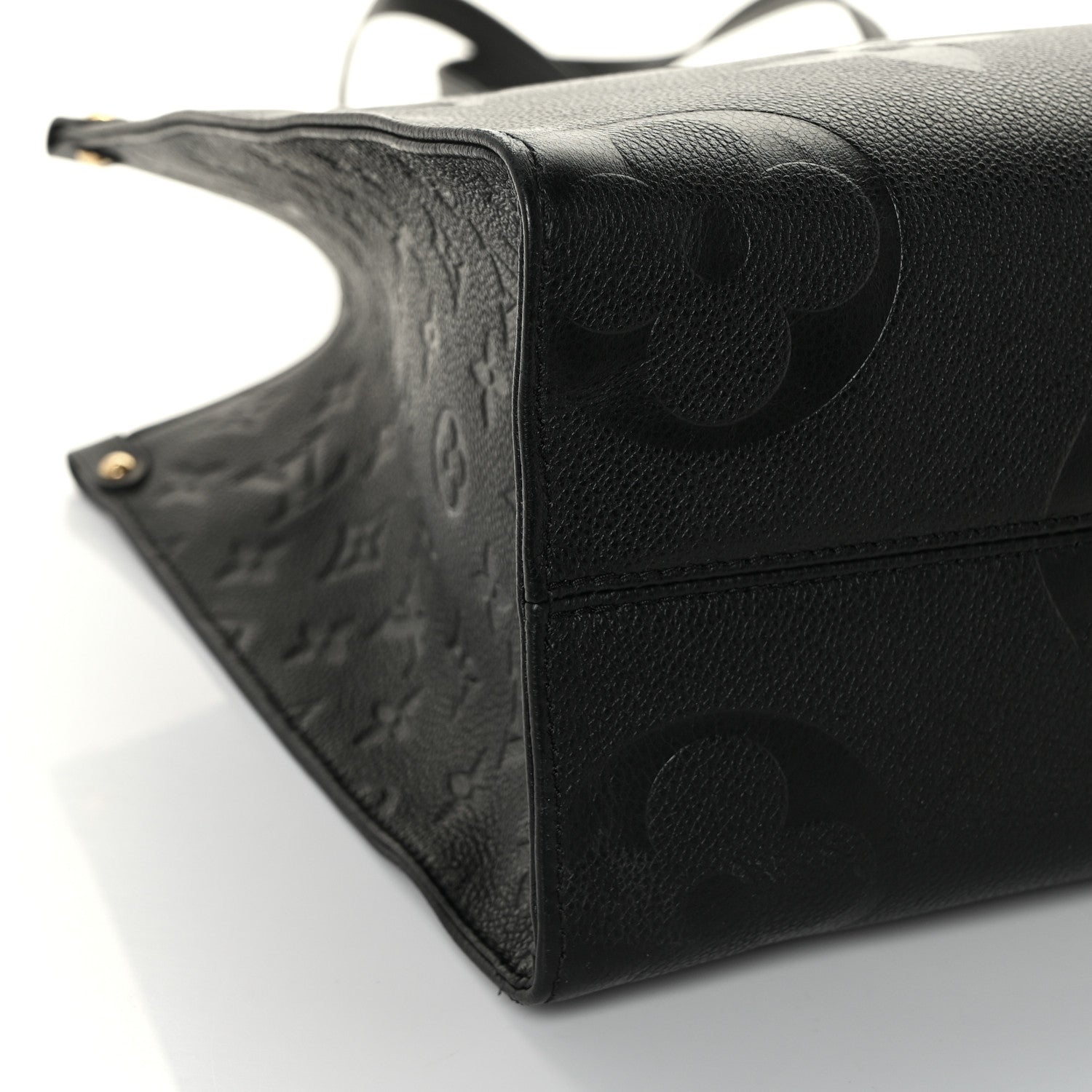Louis Vuitton Empreinte Monogram Giant Onthego MM Black 6 of 9