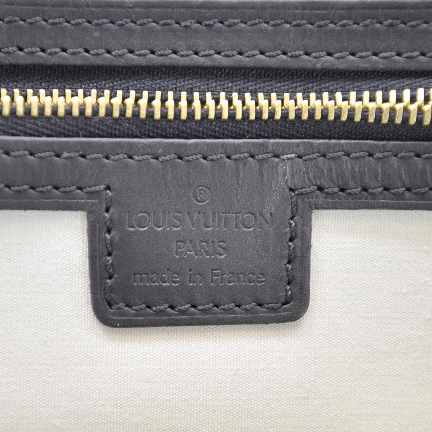 Mini Monogram Alma Long