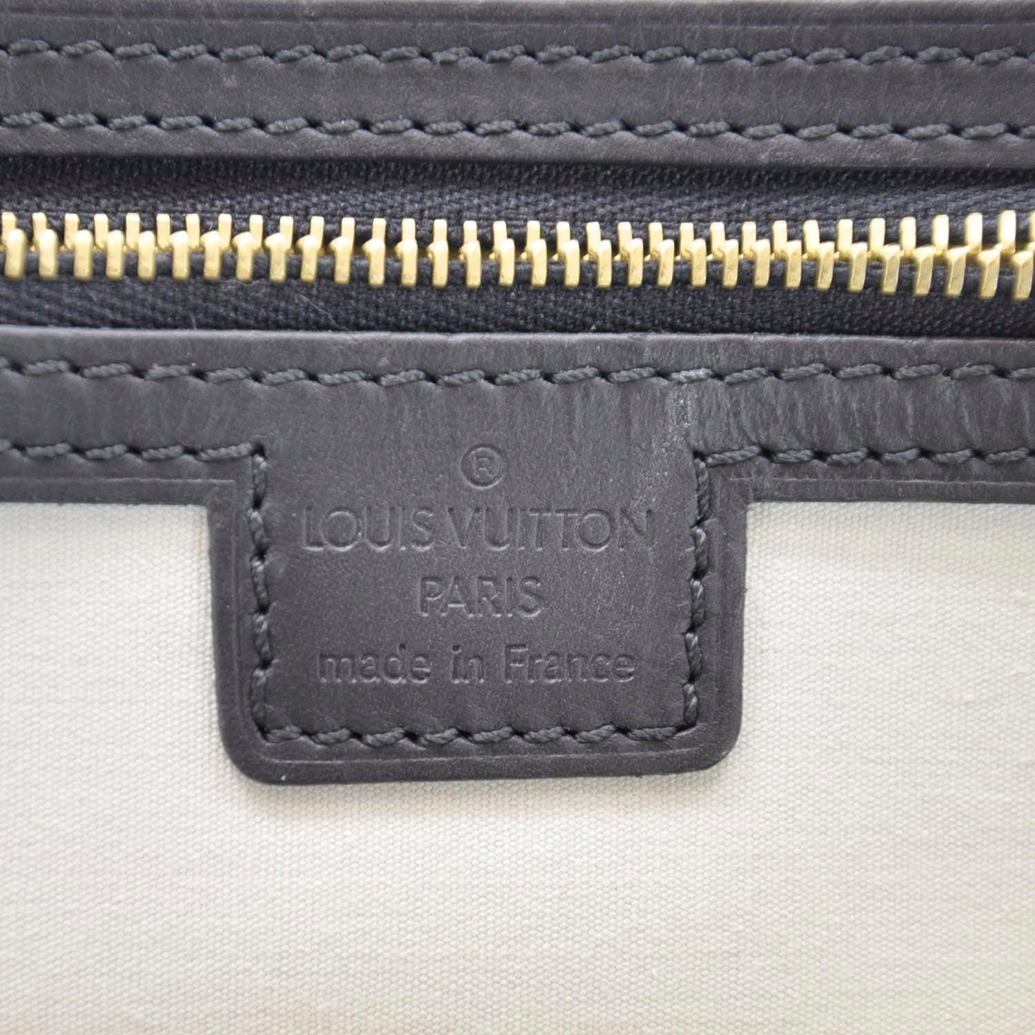 Louis Vuitton Mini Monogram Alma Long 9 of 10