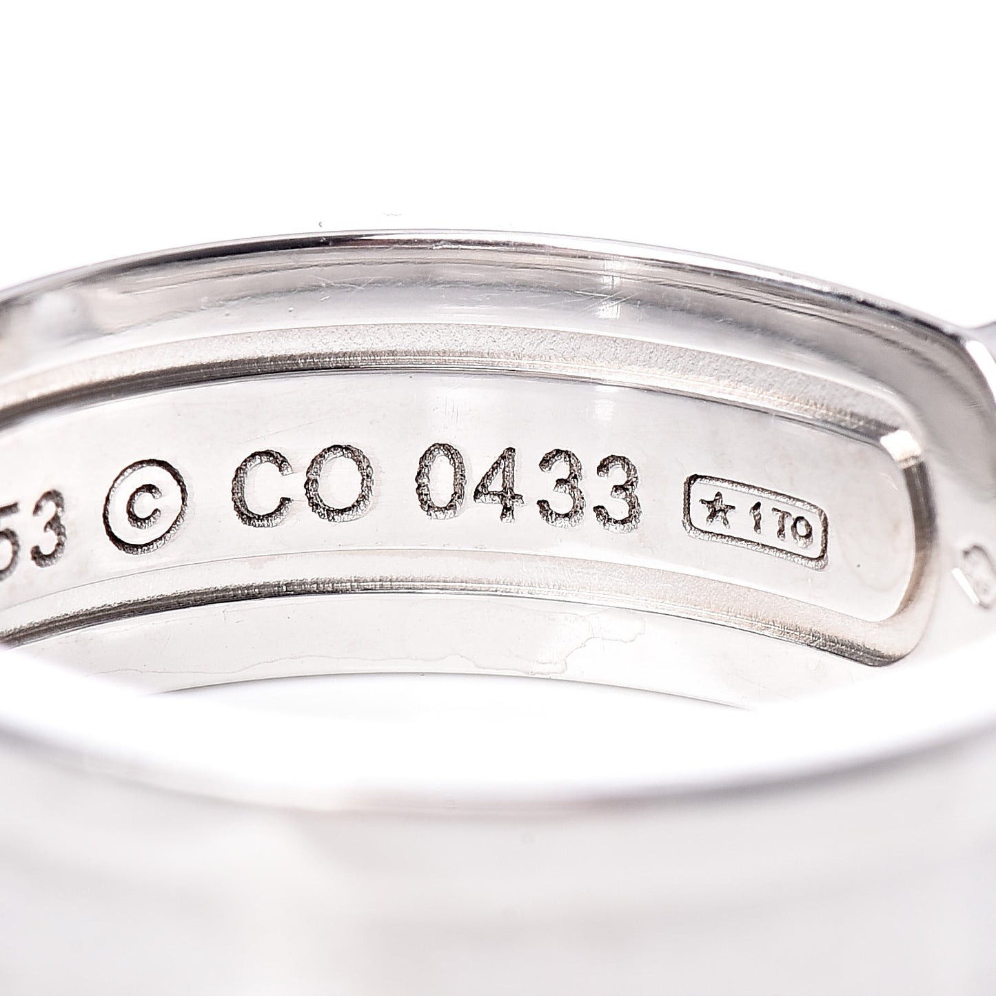 18K White Gold 6.5mm C De Ring 53 6.5