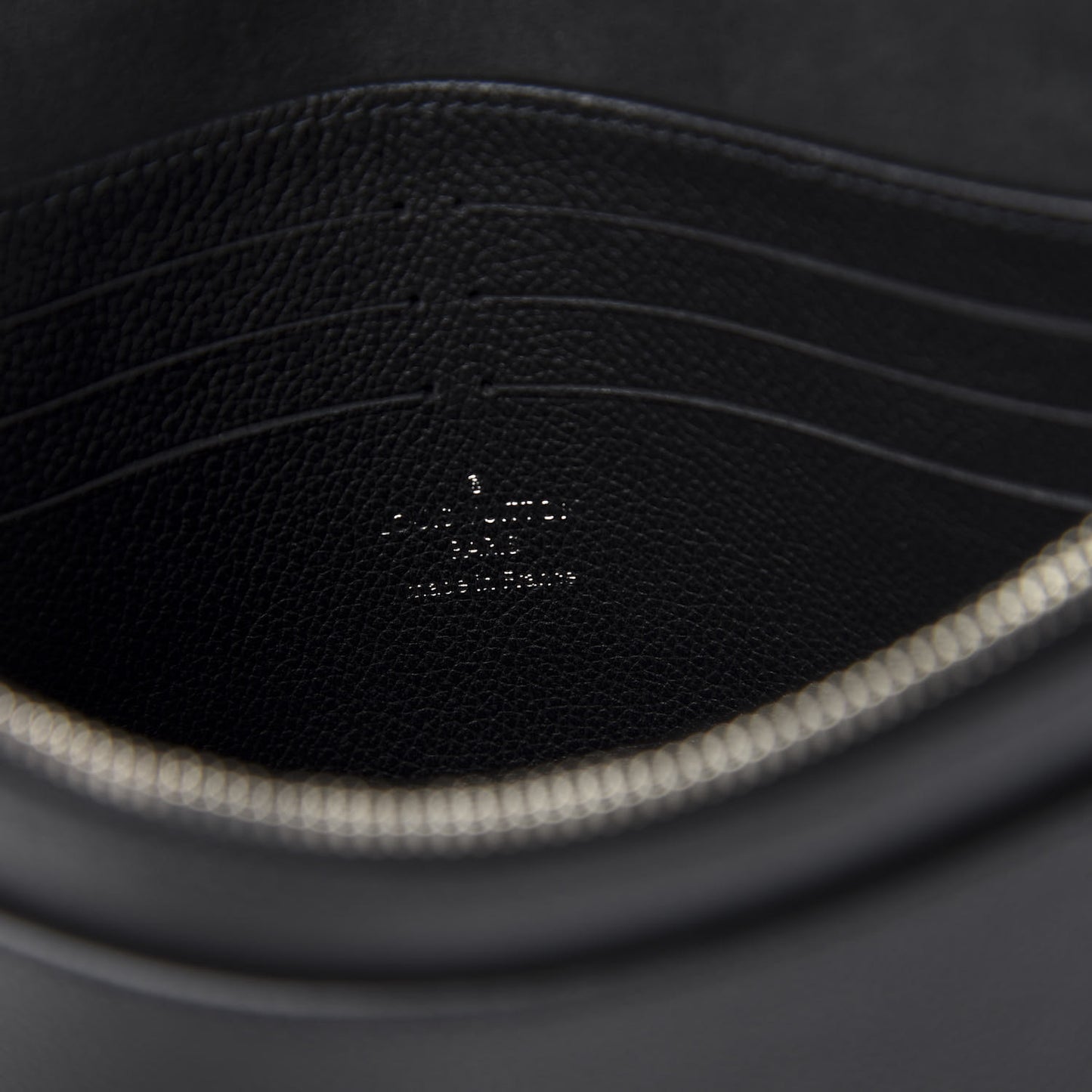 Soft Calfskin My Lockme Pochette Black
