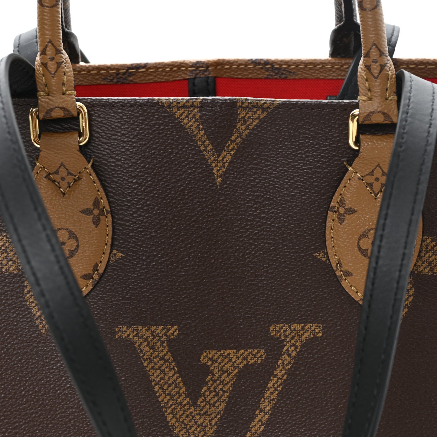 Reverse Monogram Giant Onthego MM