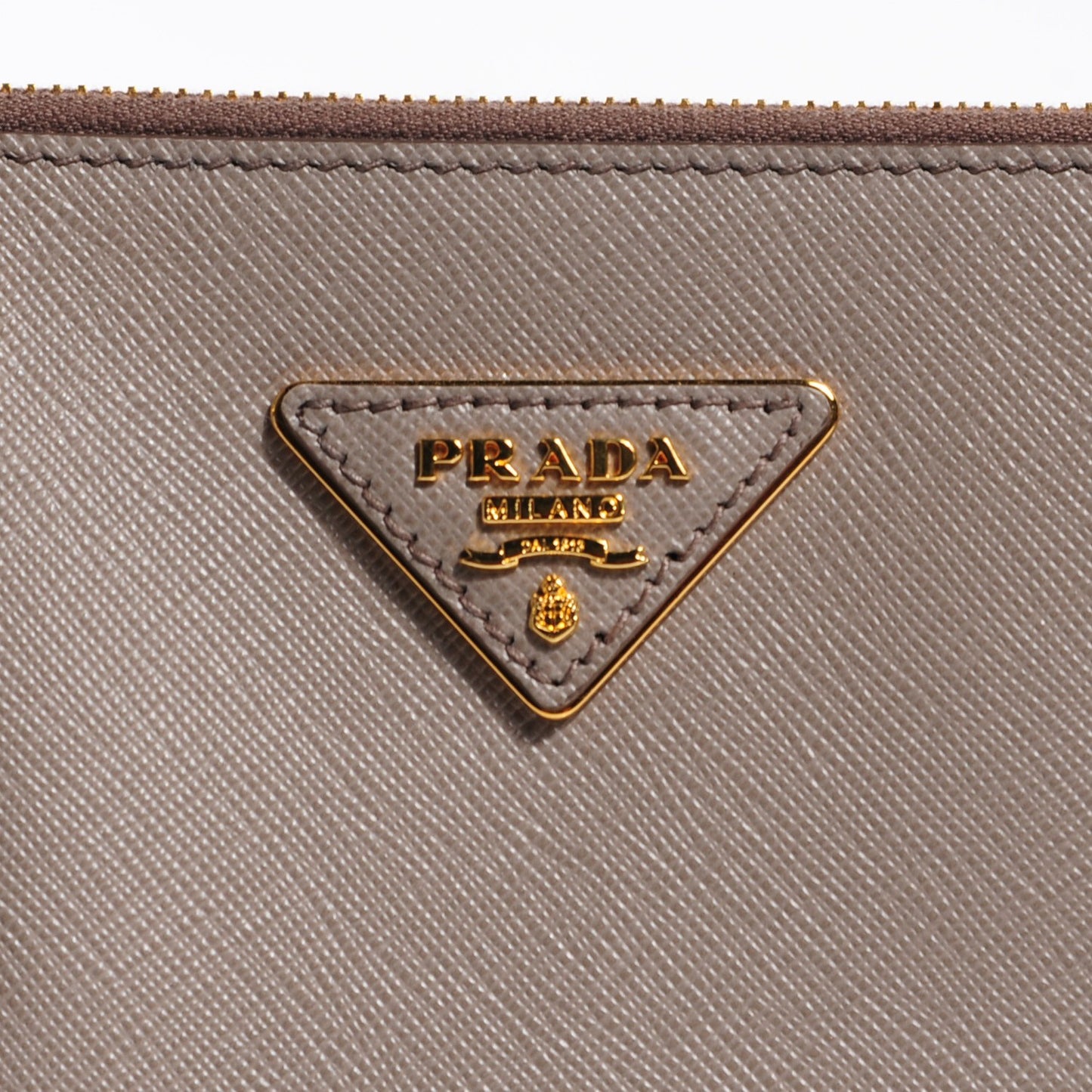 Saffiano Lux Medium Double Zip Tote Argilla