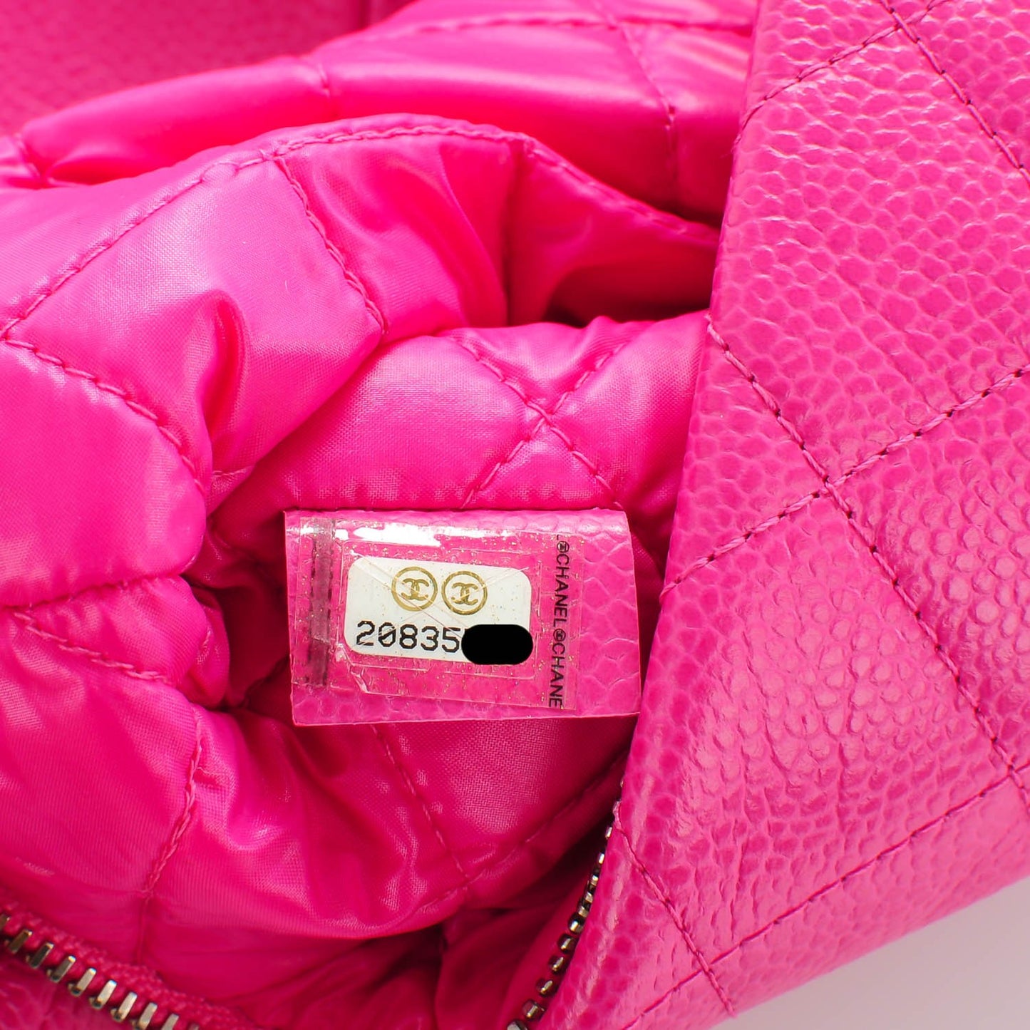 Caviar Quilted CC Beauty Clutch Pink