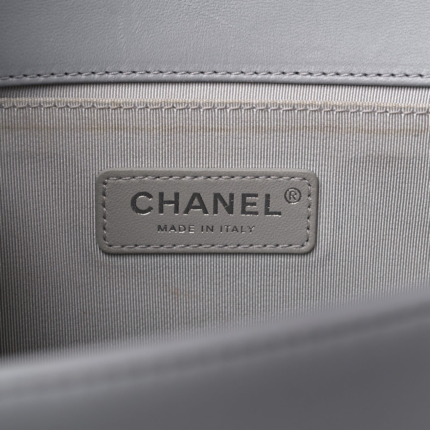 Lambskin Quilted Medium Boy Flap Grey