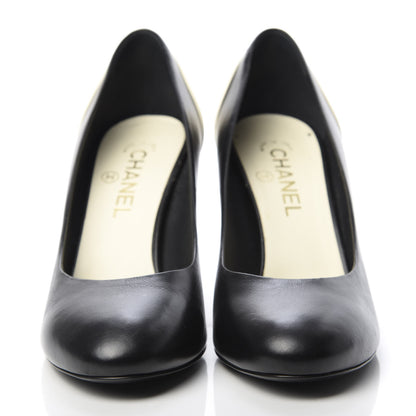 Chanel Lambskin CC Pumps 39.5 Black Ivory 2 of 14