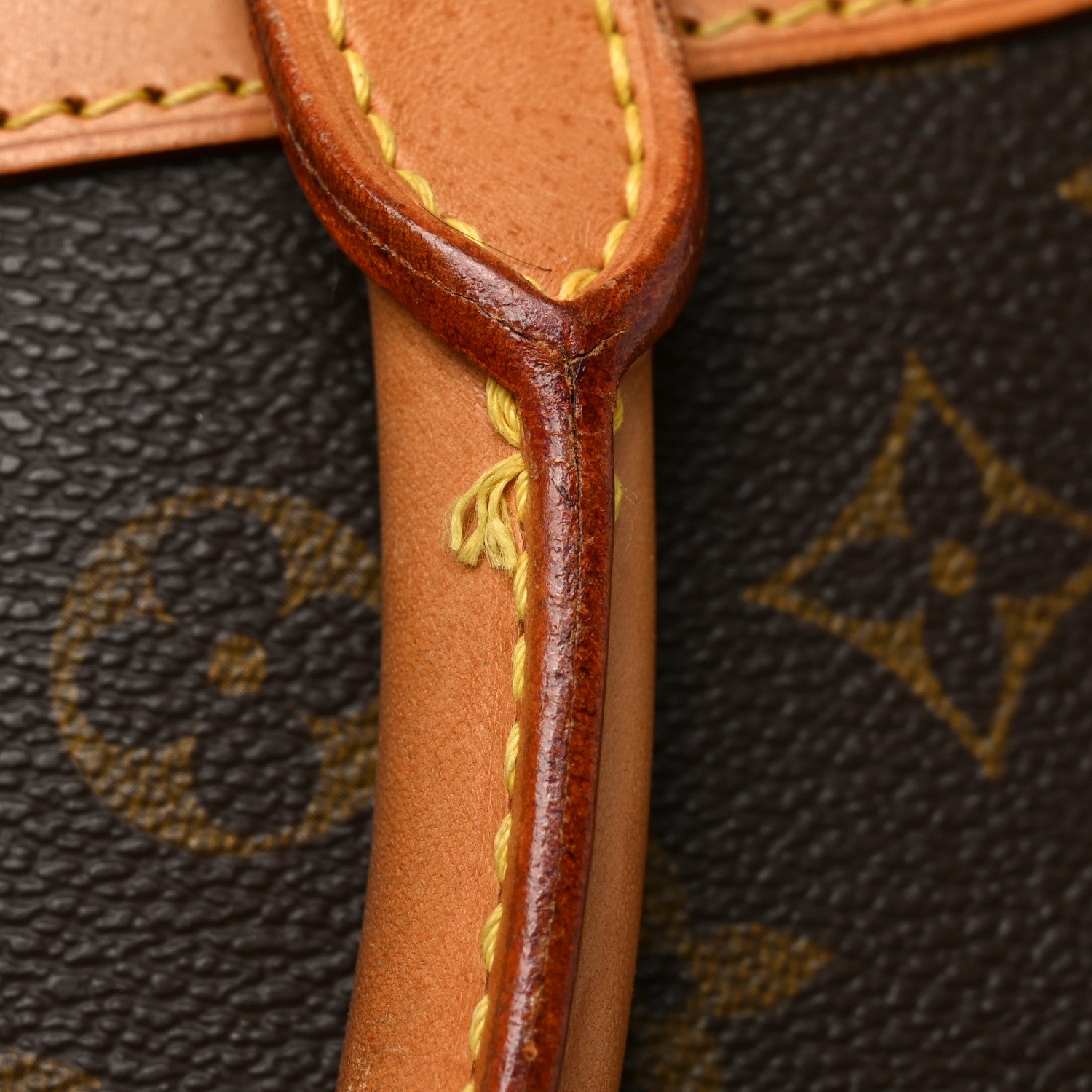 Louis Vuitton Monogram Evasion Sports Bag 12 of 13
