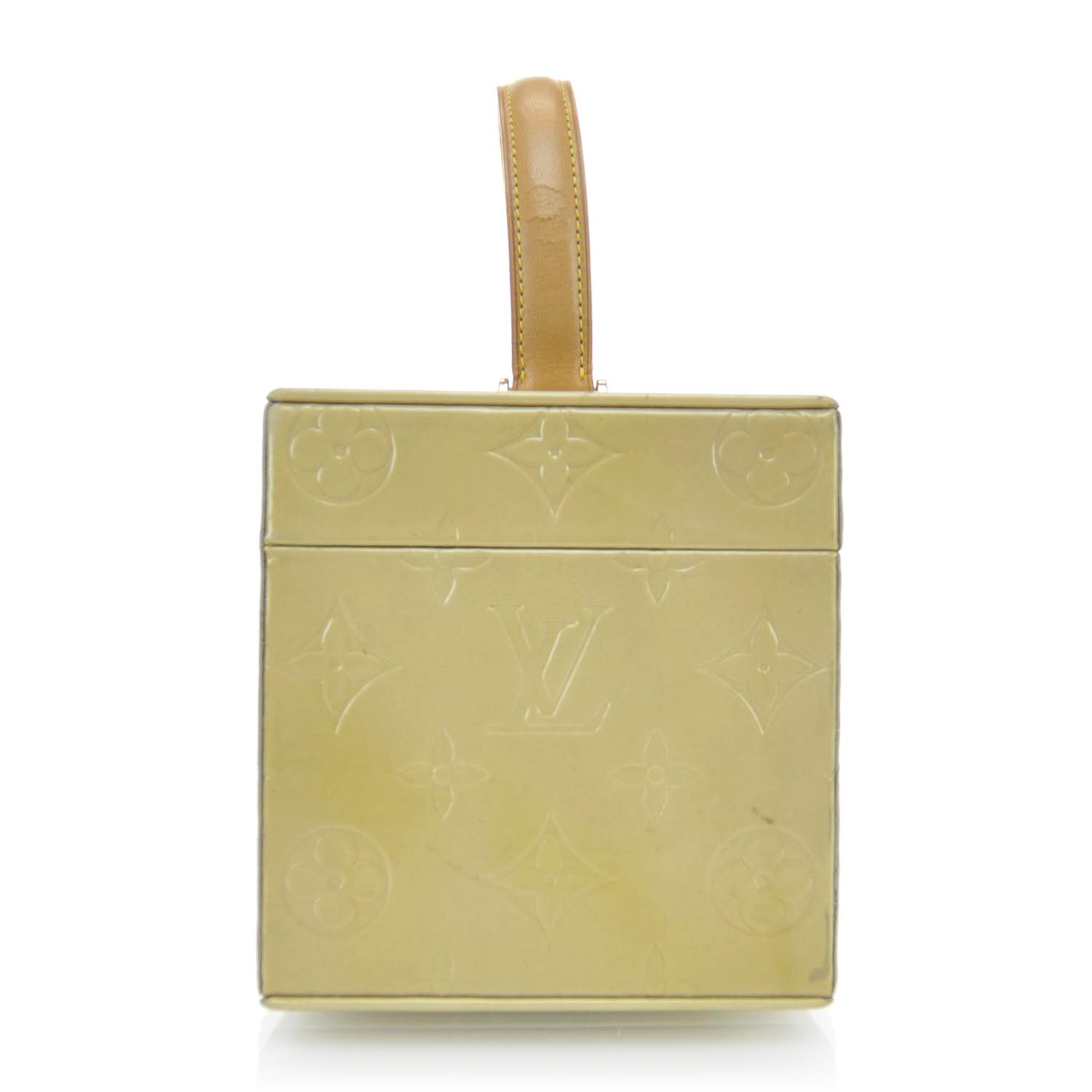 Louis Vuitton Vernis Bleecker Cosmetic Vanity Bag 5 of 9