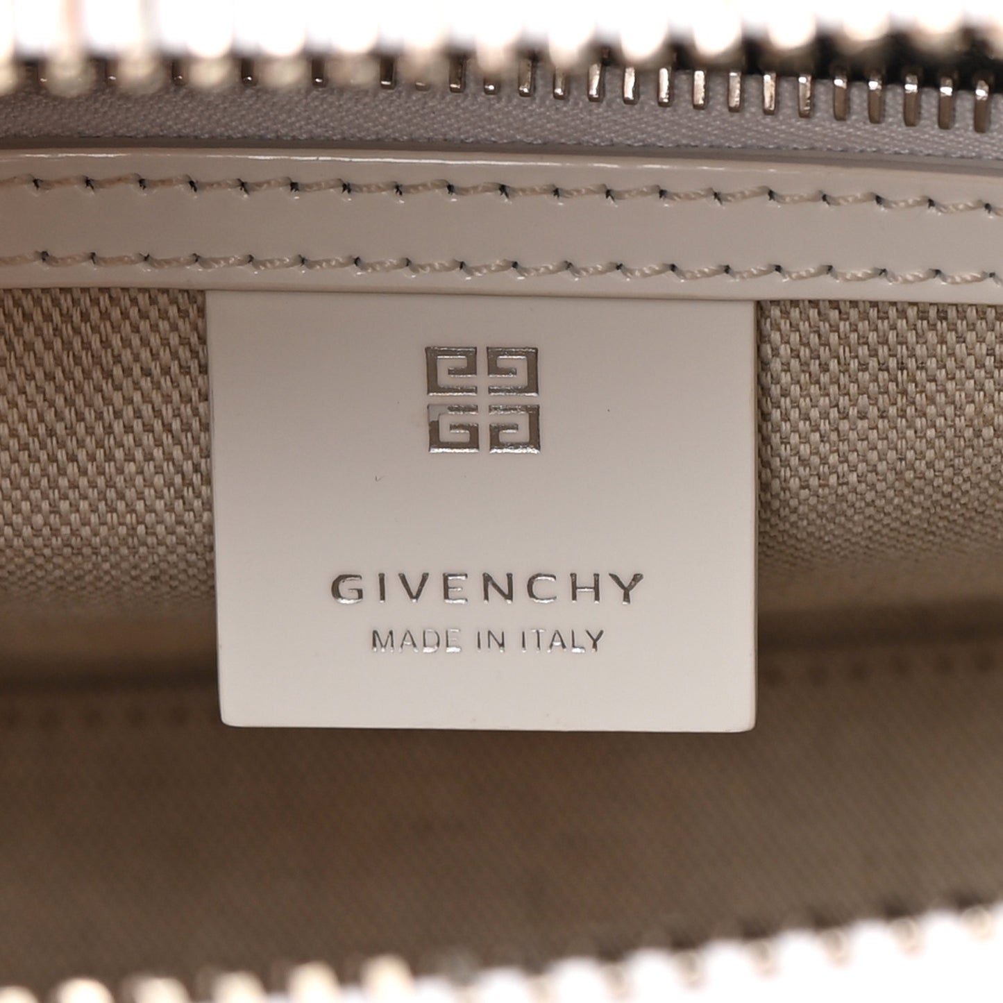 Patent Calfskin Perforated Mini 4G Antigona Ivory