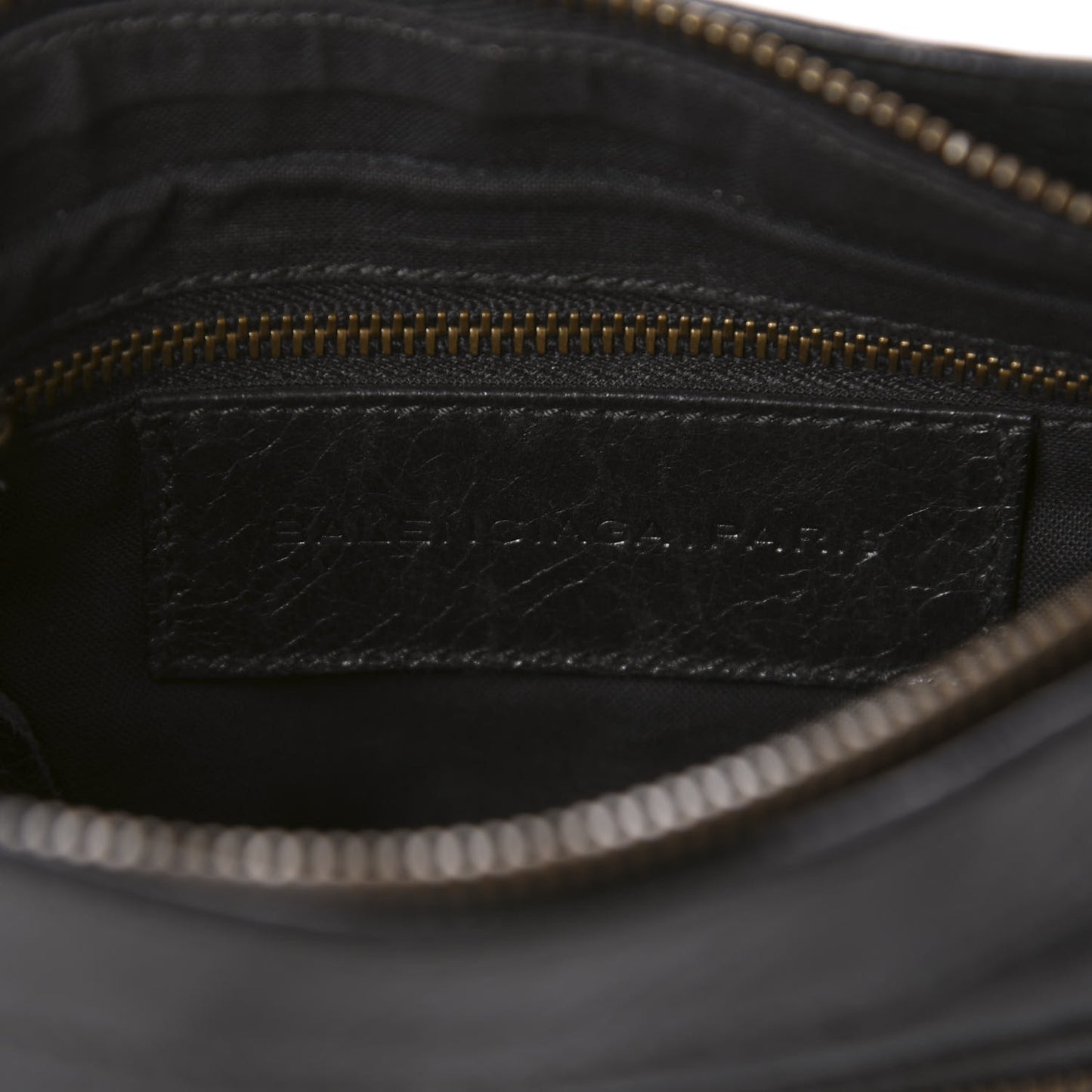 Chevre Classic Hardware Shoulder Bag Black