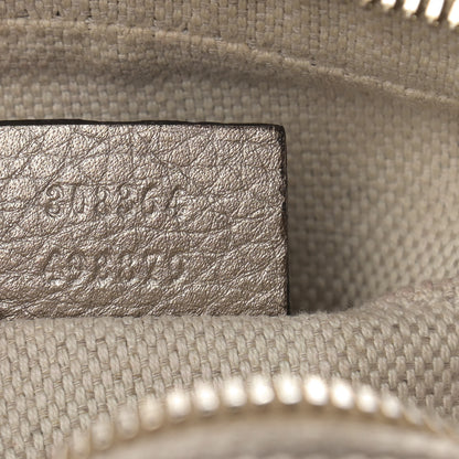 Gucci Metallic Pebbled Calfskin Small Soho Disco Bag Golden Beige 7 of 20