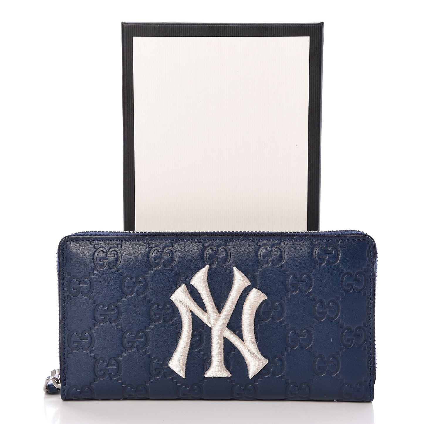 X MLB Guccissima Signature NY Yankees Embroidered Zip Around Wallet Royale Ivory