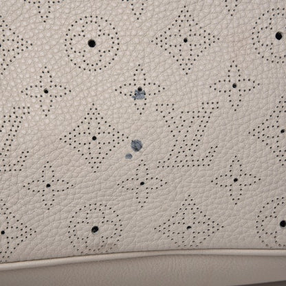 Louis Vuitton Mahina XL Ivory 10 of 16