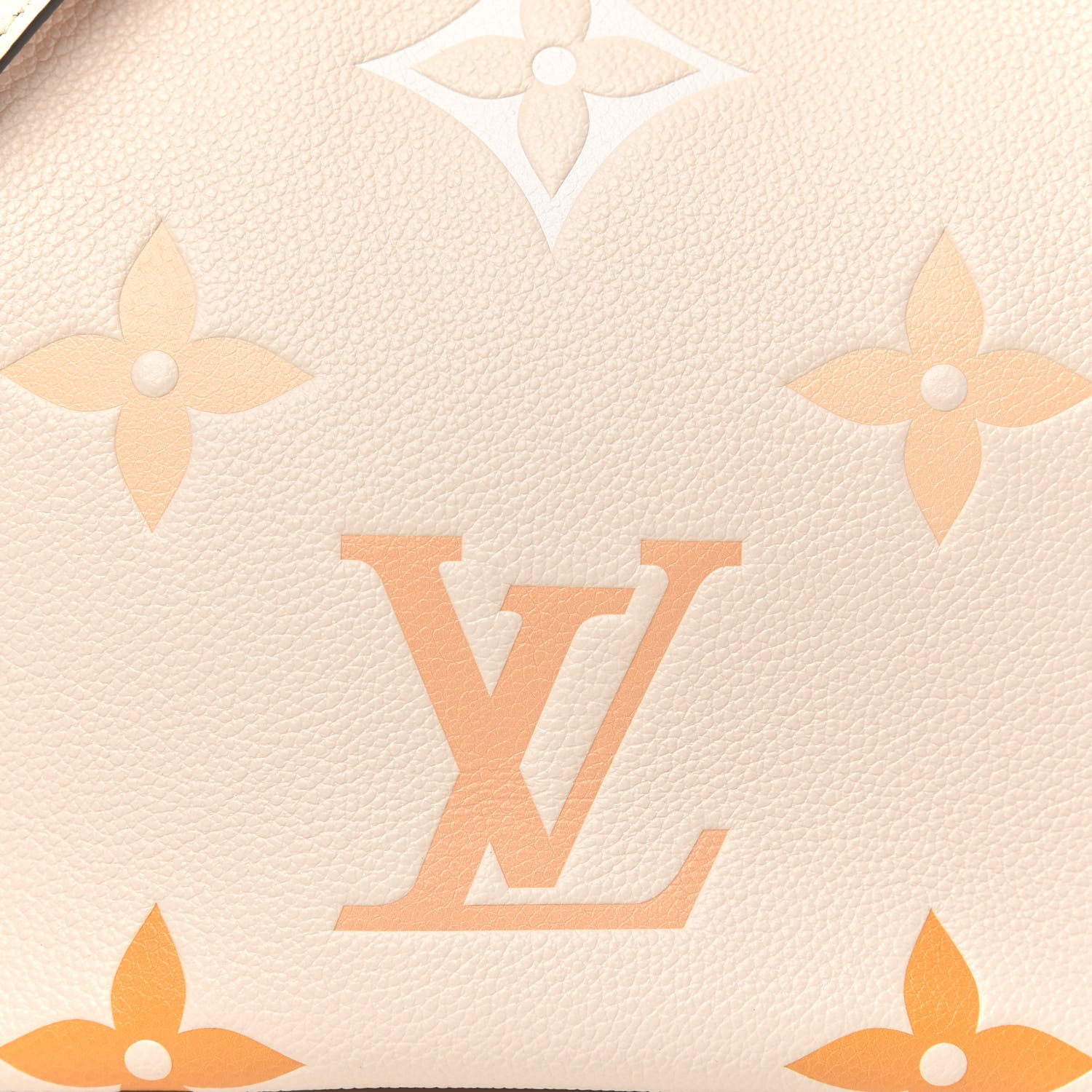Louis Vuitton Empreinte Monogram Giant By The Pool Marshmallow Hobo Cream Saffron 9 of 9