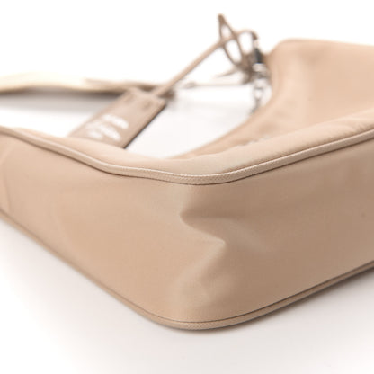 Prada Nylon Re-Edition 2005 Shoulder Bag Cammeo 6 of 12