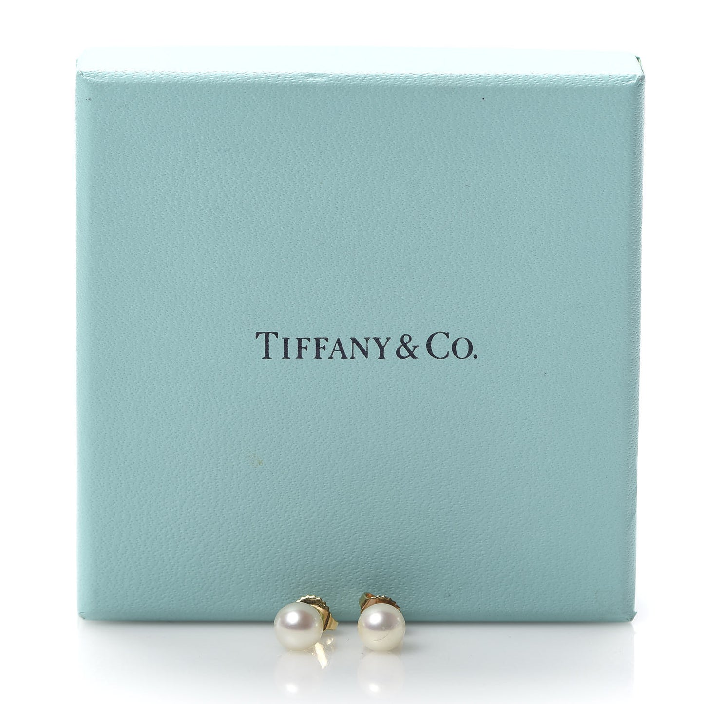 18K Yellow Gold Akoya Pearl 6-6.5mm Signature Pearl Earrings
