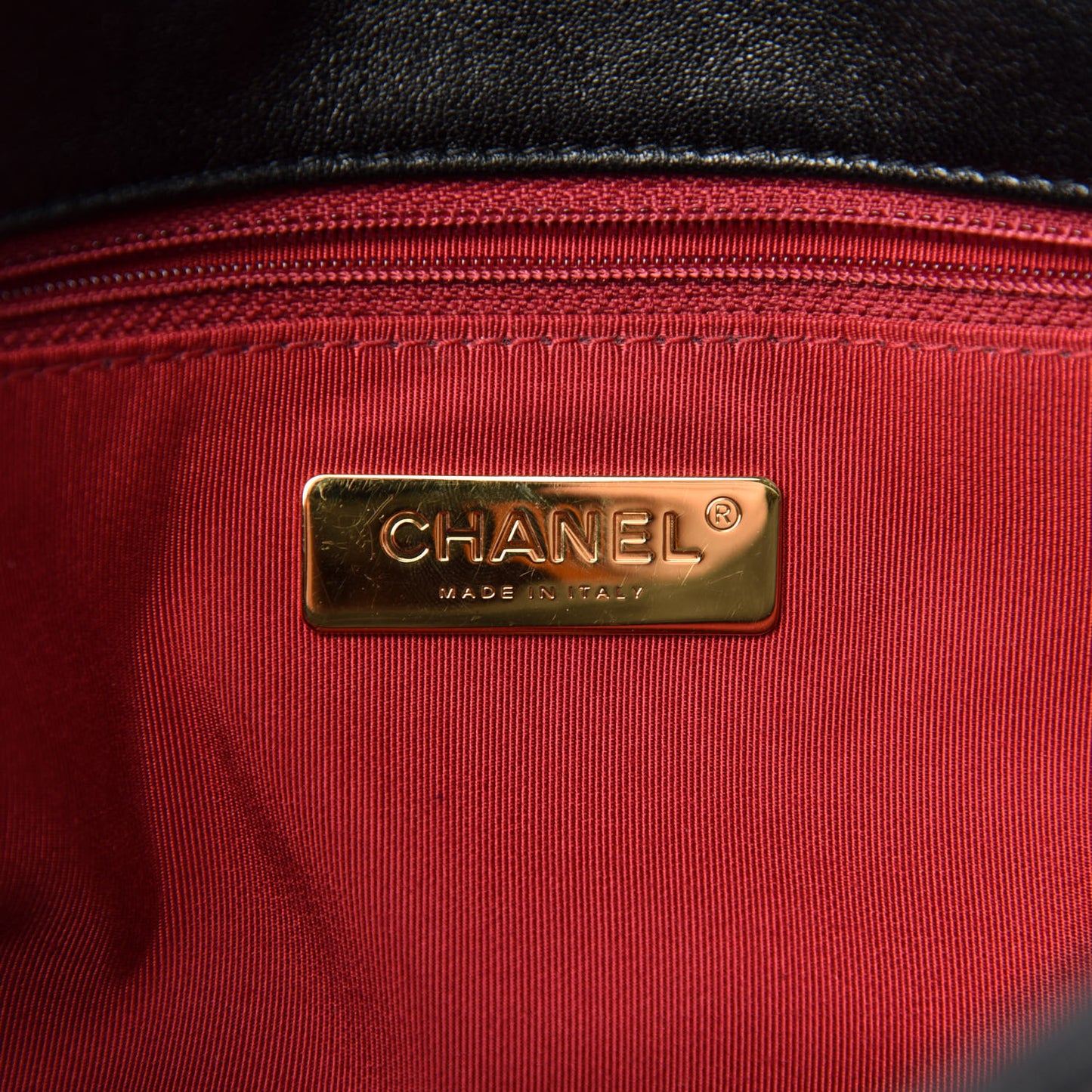 Lambskin Quilted Medium Chanel 19 Flap Black