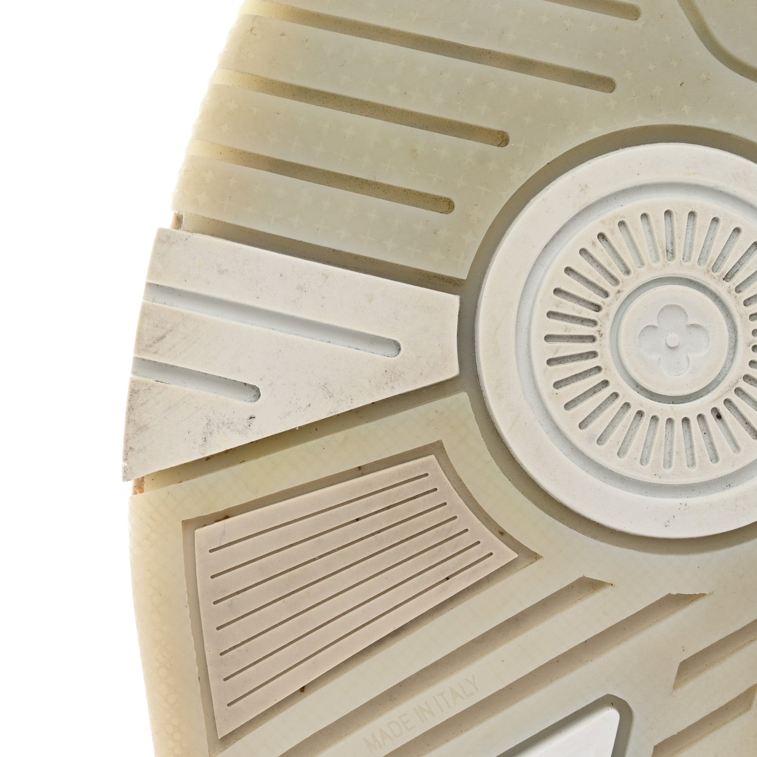 Louis Vuitton Calfskin Mens LV Trainer Sneakers 9 White 12 of 22