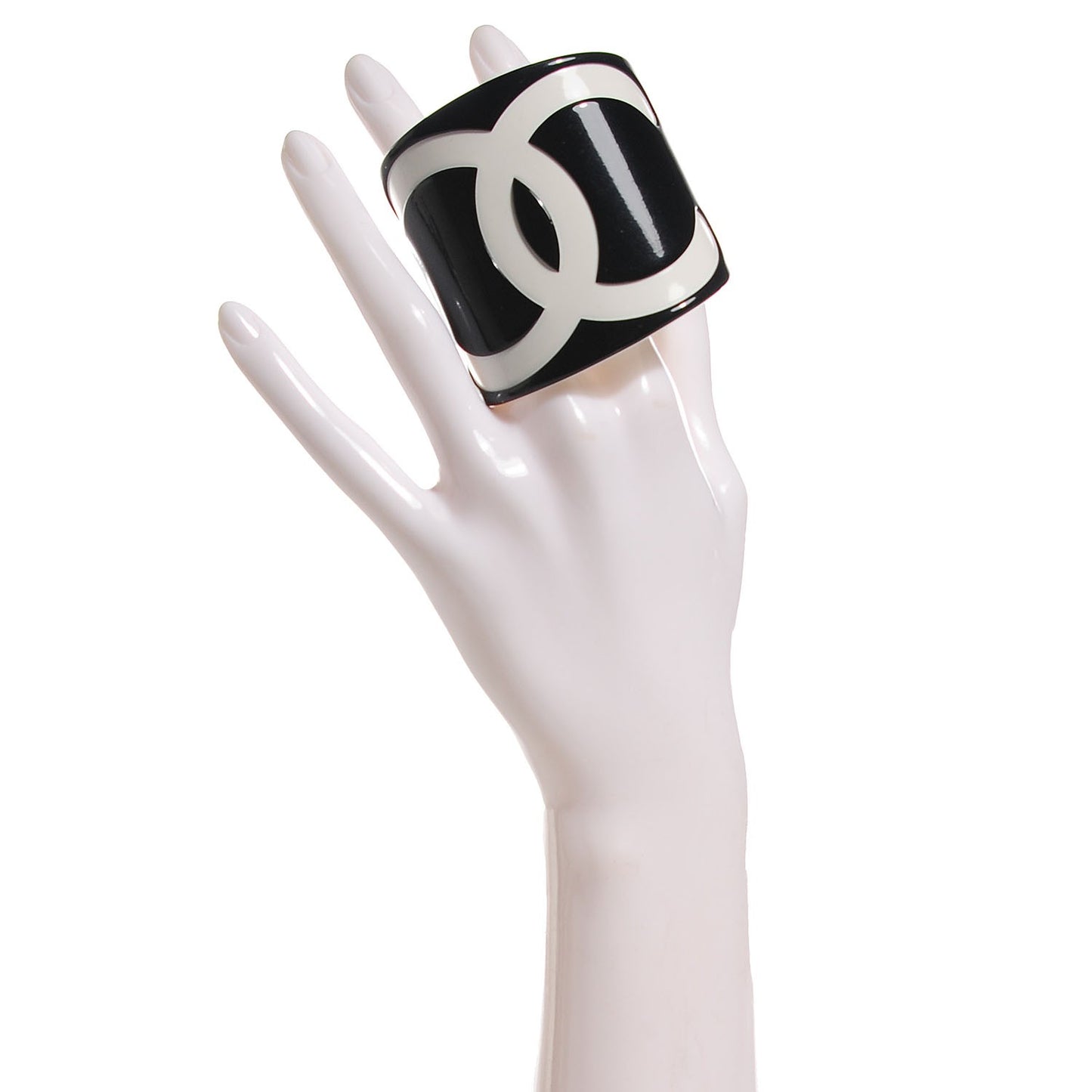 Resin CC Wide Cuff Black White
