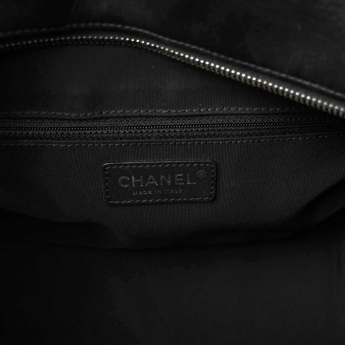 Calfskin Quilted Feather Weight Bowling Bag Black