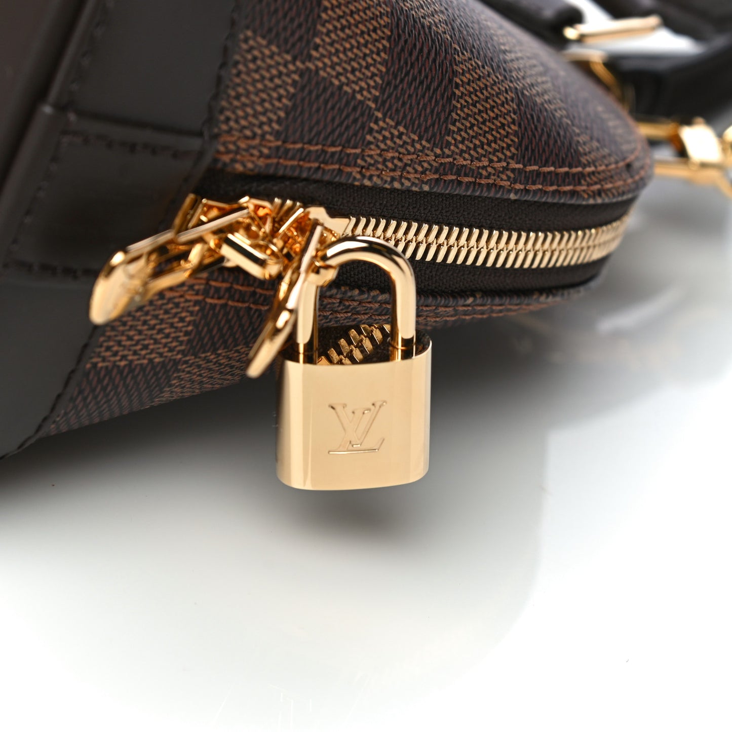 Damier Ebene Alma BB