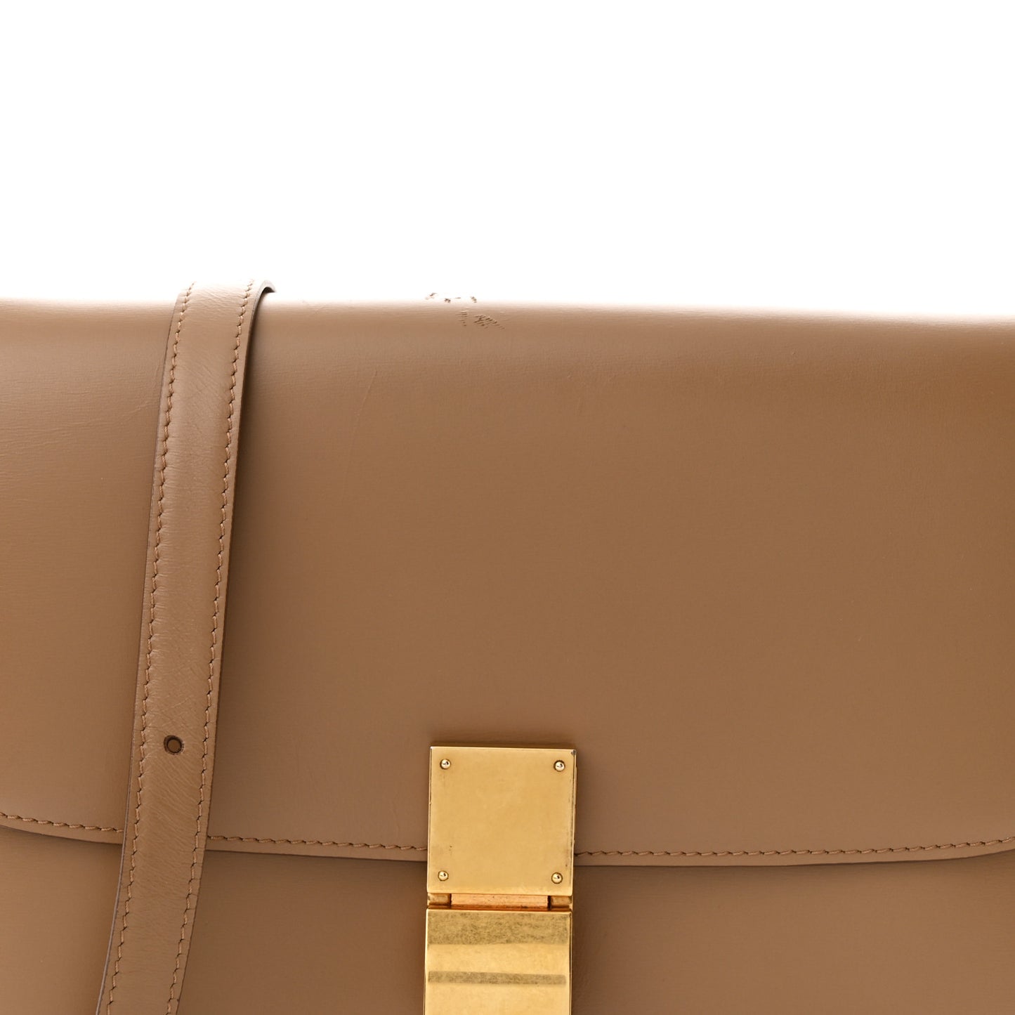 Box Calfskin Medium Classic Box Flap Bag Light Camel