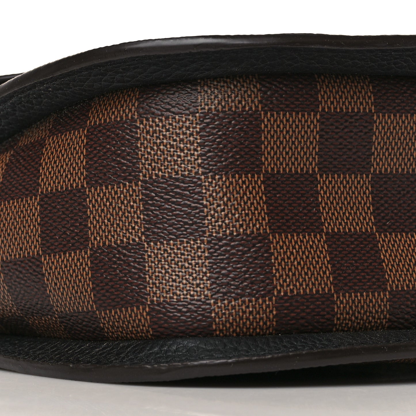 Damier Ebene Cuir Taurillon Wight Black