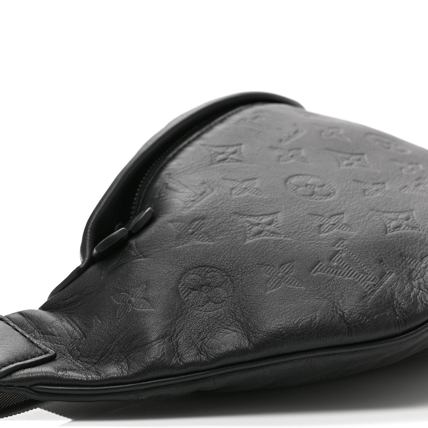 Calfskin Monogram Shadow Discovery Bumbag Black