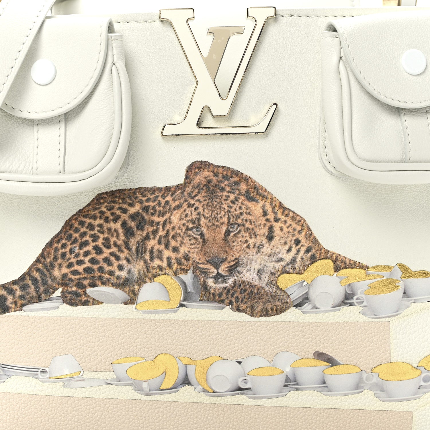 Louis Vuitton X PAOLA PIVI Taurillon Arty Capucines MM White 8 of 10