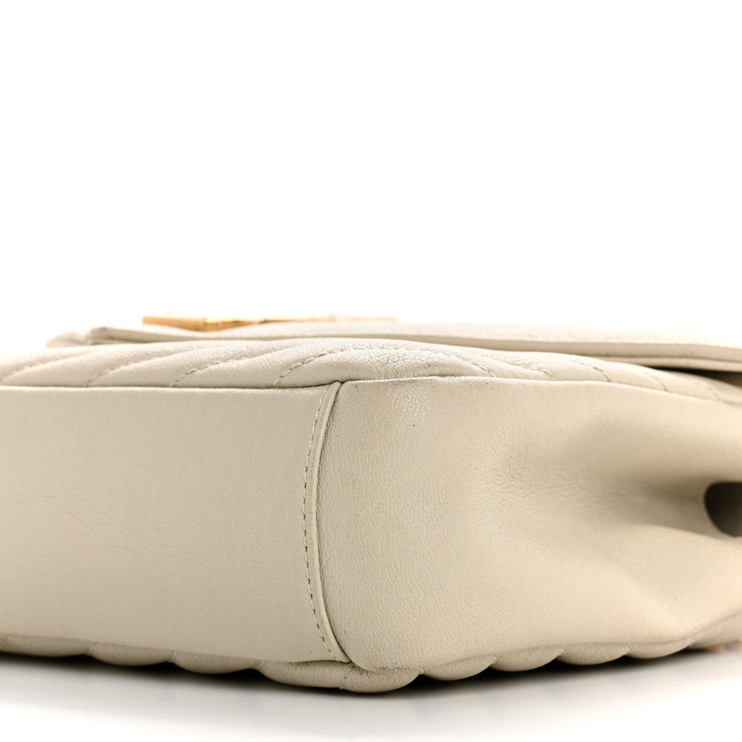 Sheepskin Matelasse Chevron Monogram Medium College Bag Crema Soft