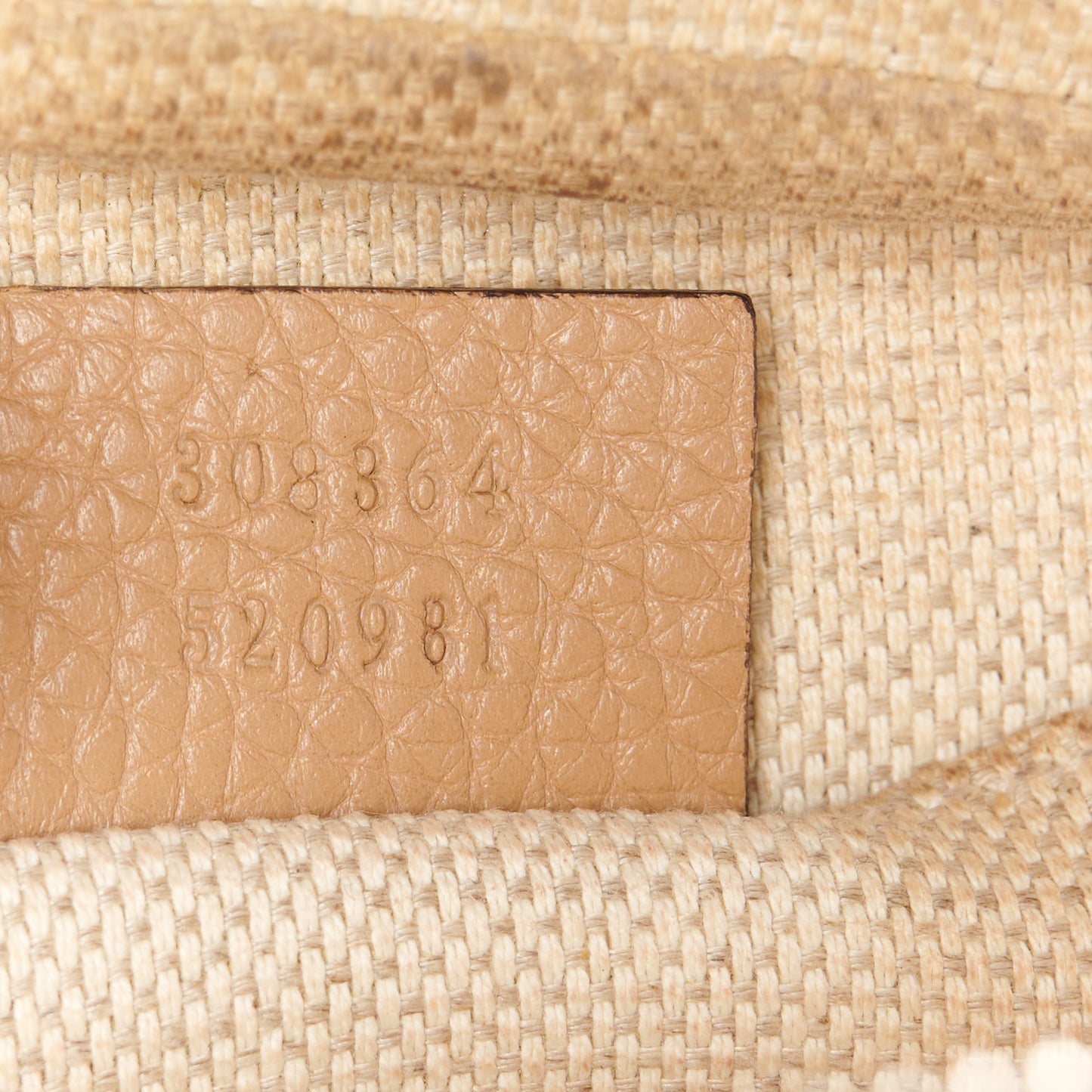 Pebbled Calfskin Small Soho Disco Bag Camelia