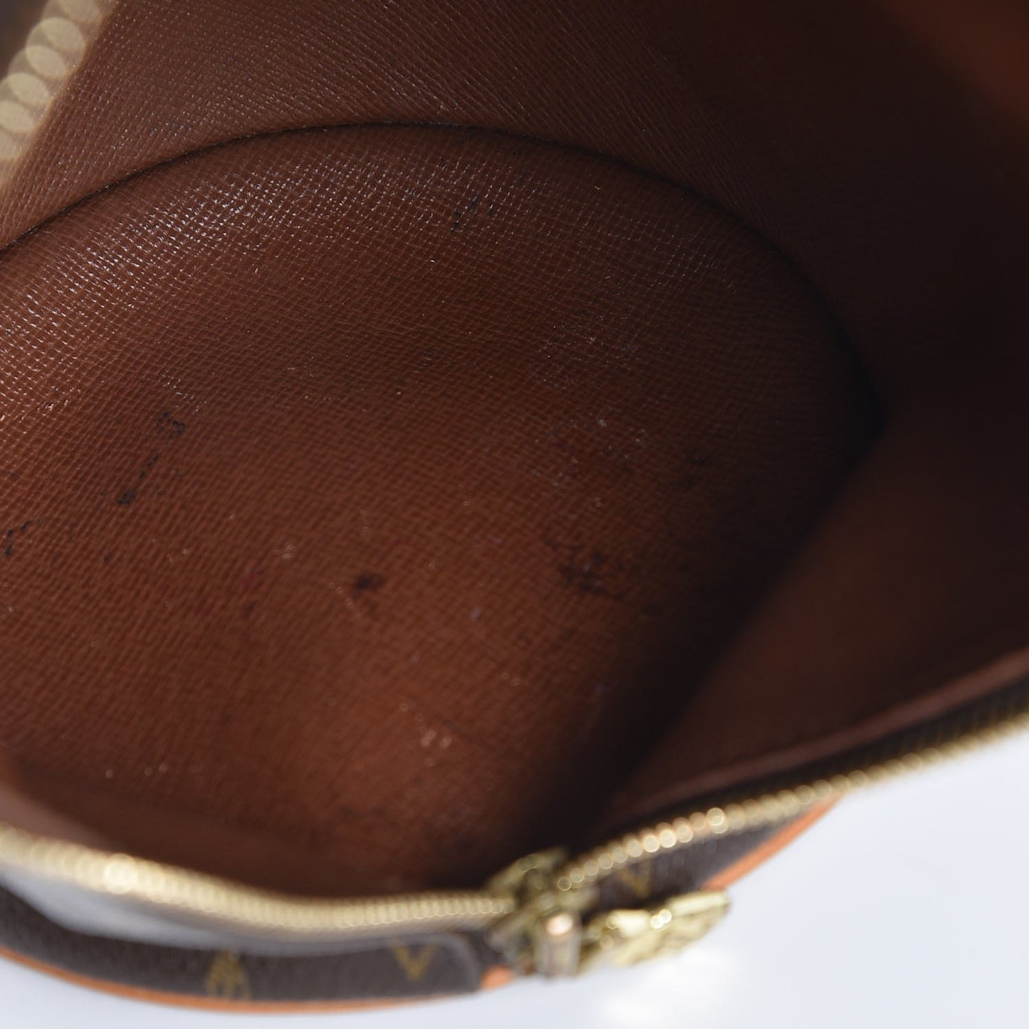 Monogram Papillon 26