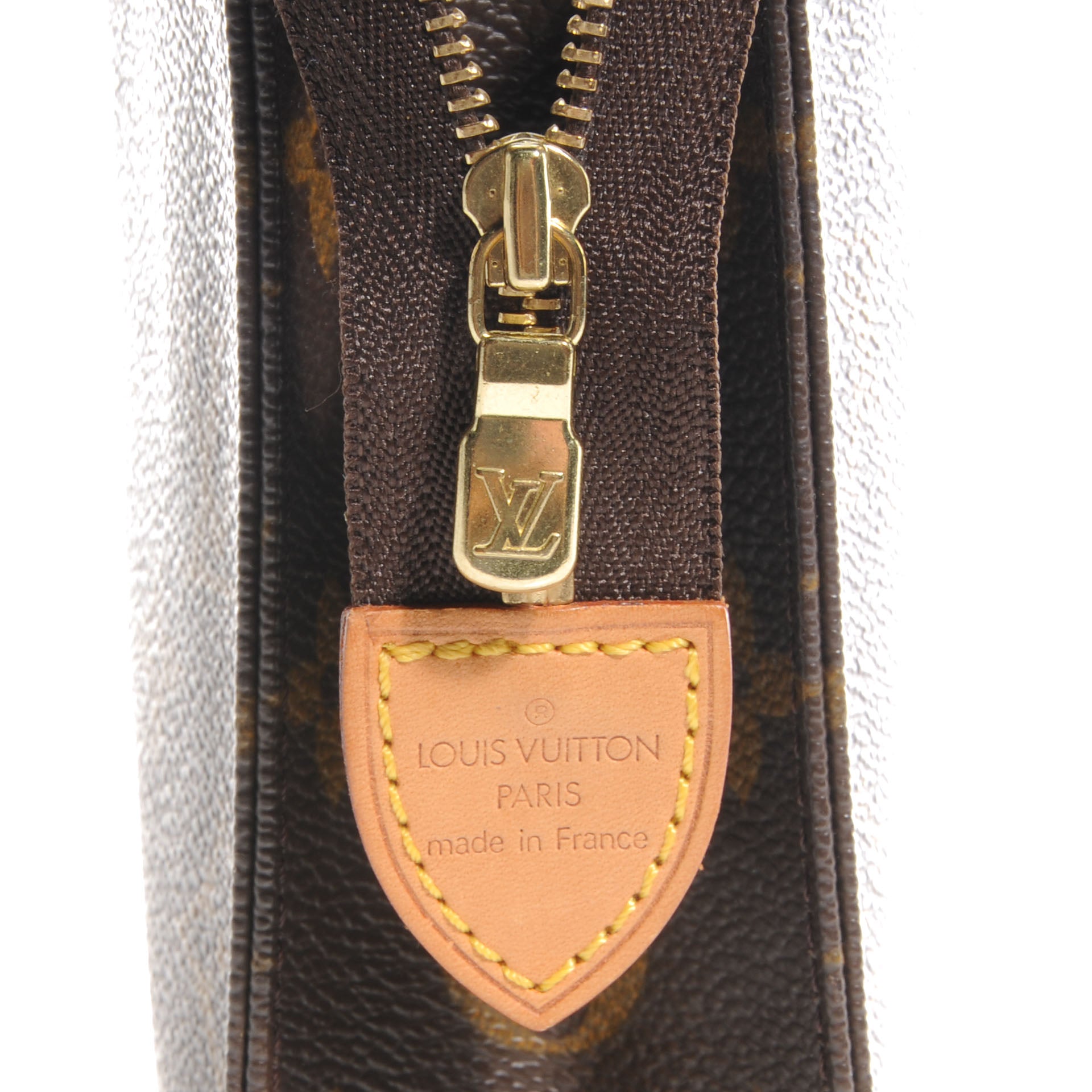 Louis Vuitton Monogram Toiletry Pouch 19 7 of 7