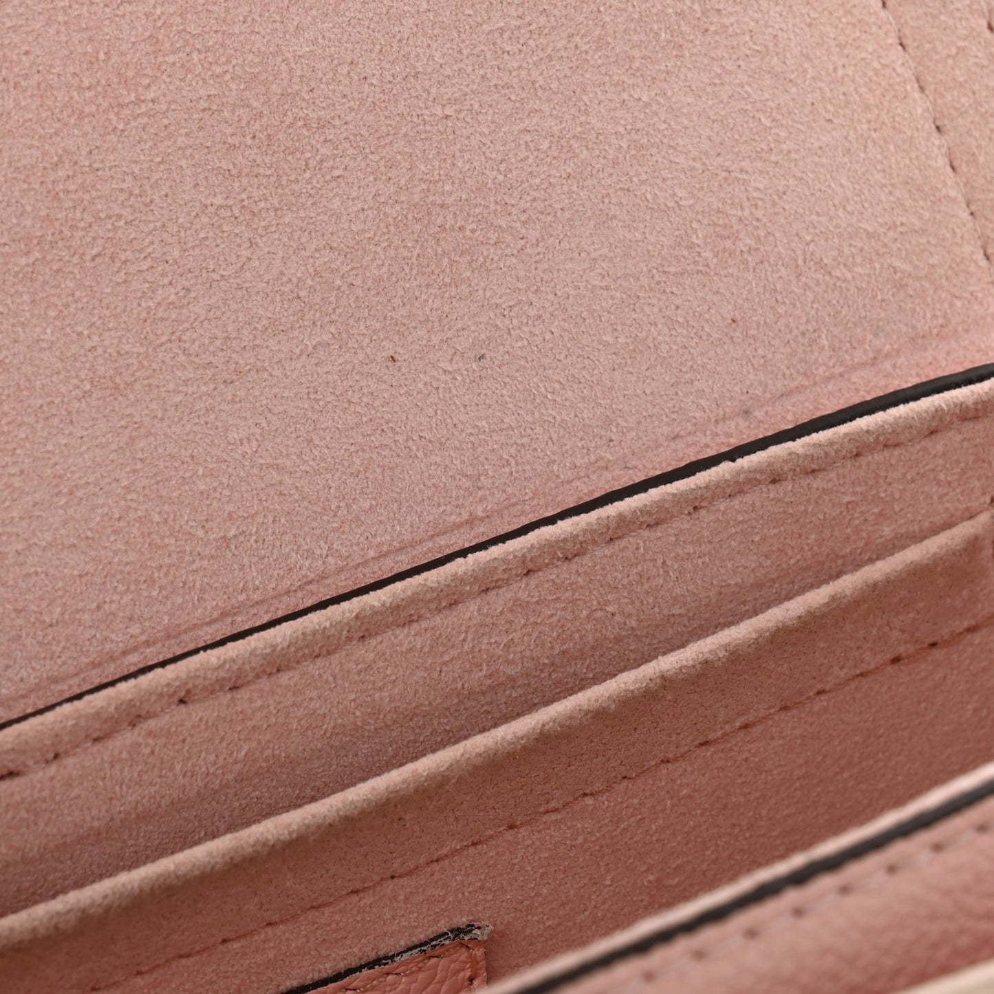 Grained Calfskin Lockme Tender Rose Water