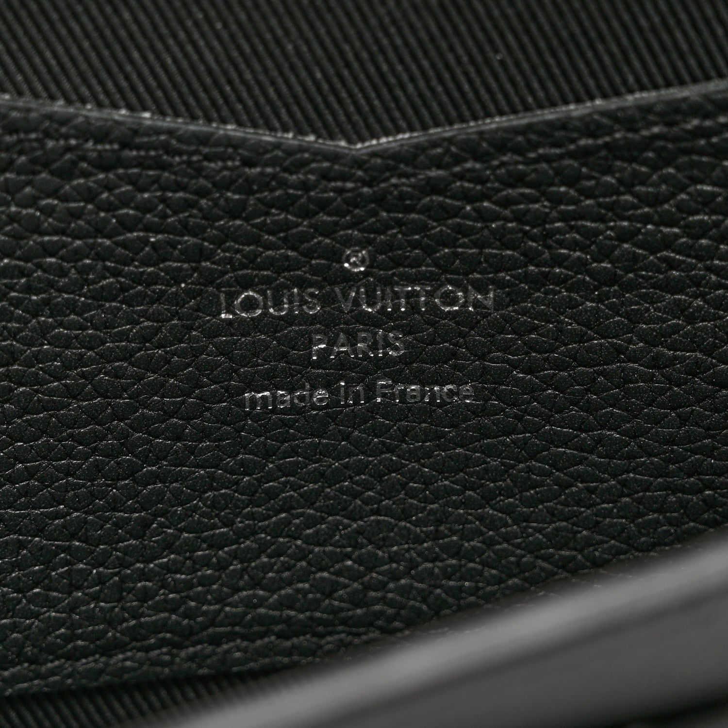 Louis Vuitton Soft Calfskin My Lockme Wallet Black 7 of 8