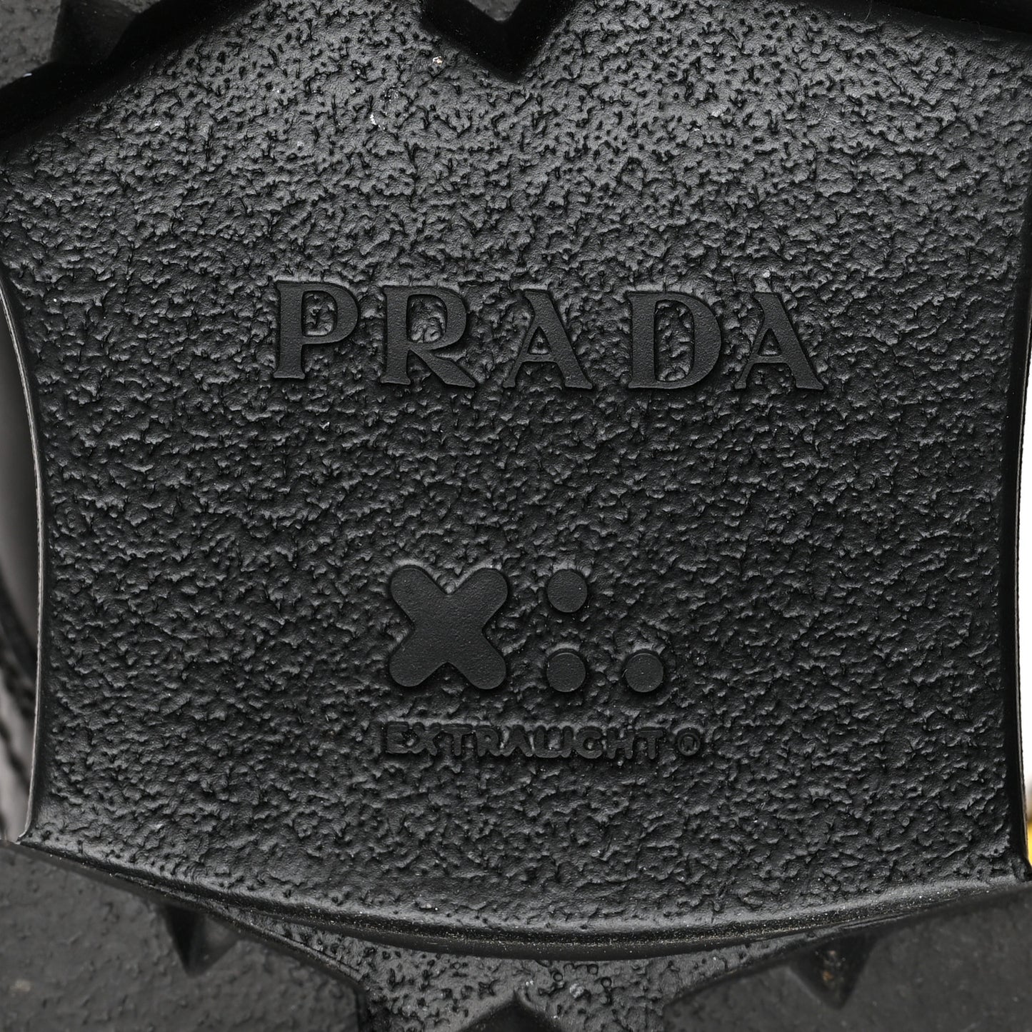 Spazzolato Rois Re-Nylon Metal Triangle Logo Mens Monolith Pouch Pocket 60mm Combat Boots 7.5 Black