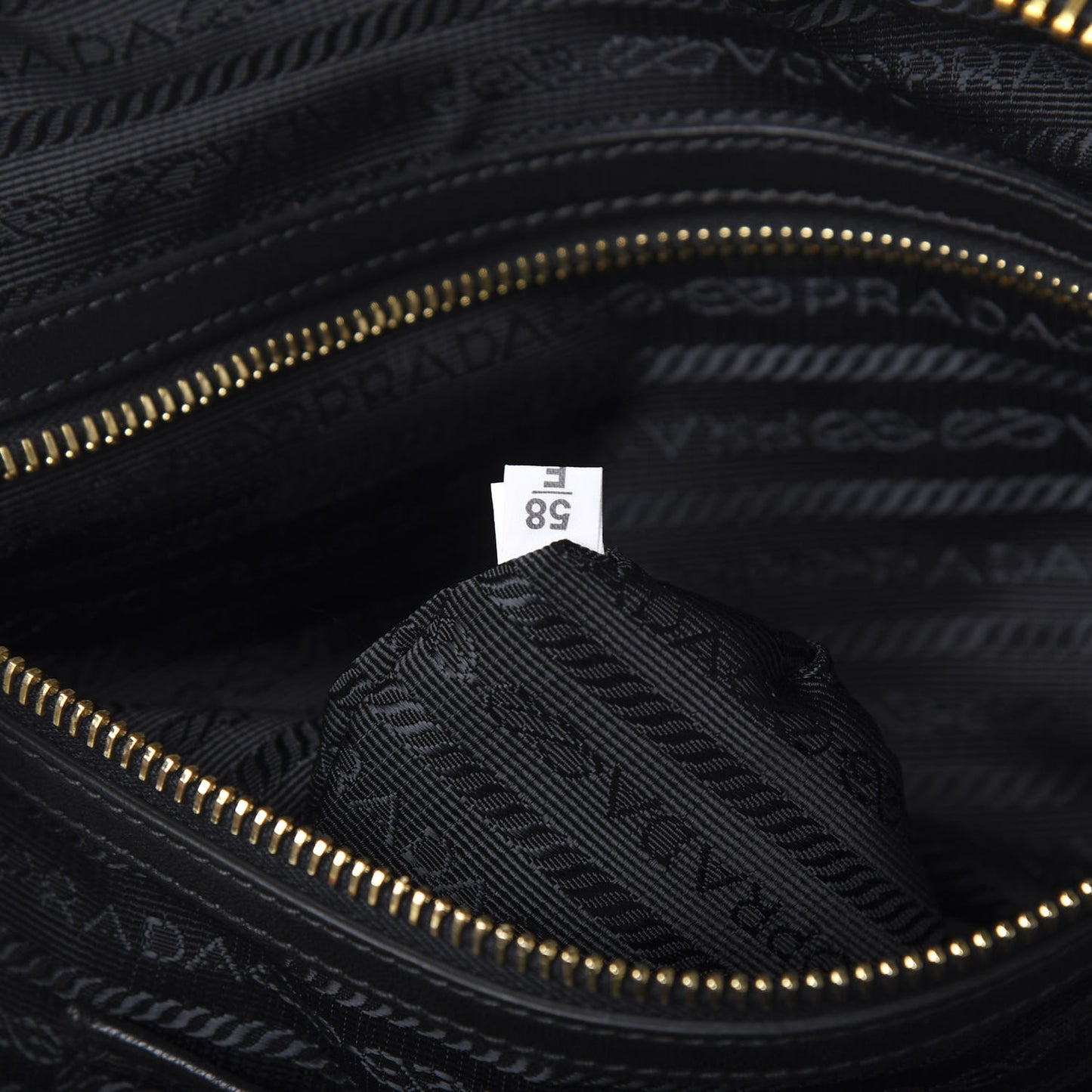Tessuto Nylon Gaufre Tote Black