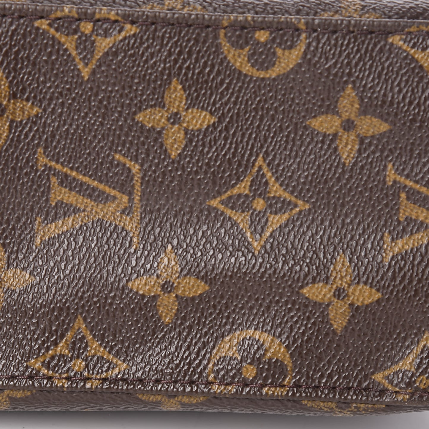 Monogram Mini Looping