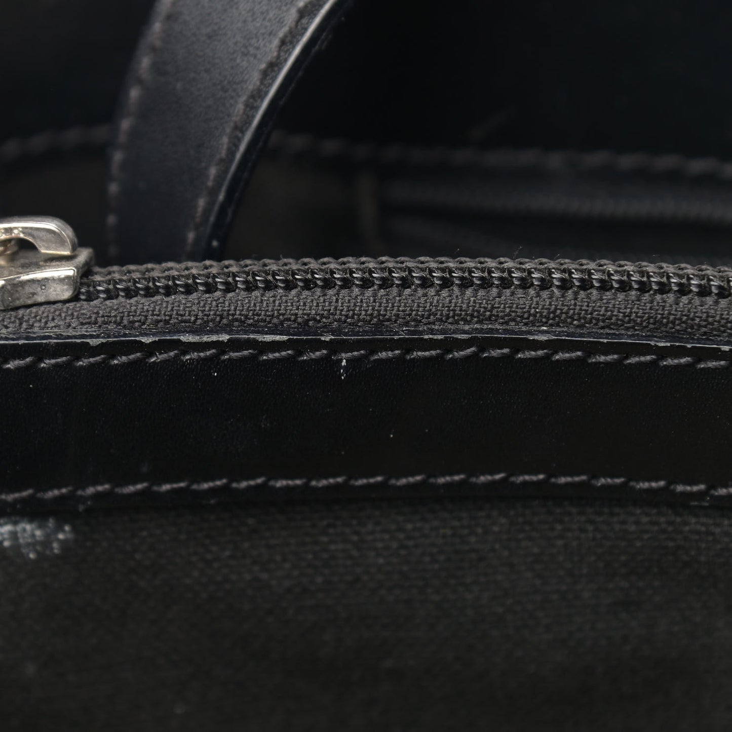 House Check Small Tote Black
