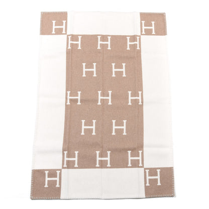 Hermes Wool Cashmere Avalon Baby Blanket Noisette Moyen White 3 of 3