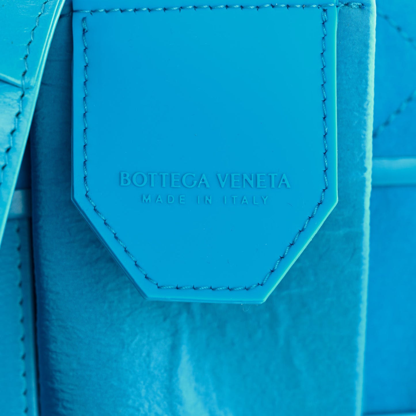 Paper Calfskin Intrecciato Cassette Belt Bag Pool