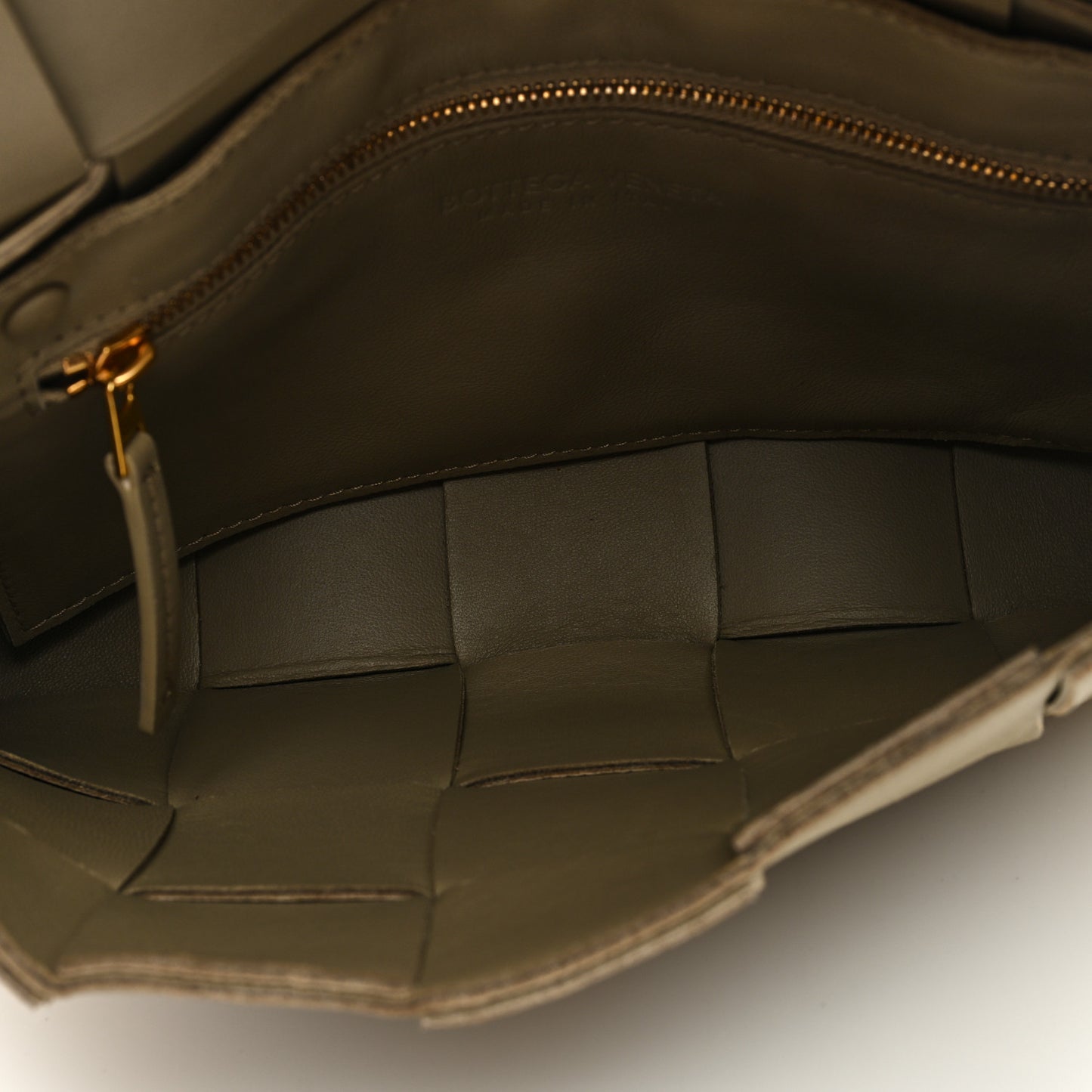 Grained Calfskin Maxi Intrecciato Cassette Crossbody Bag Taupe