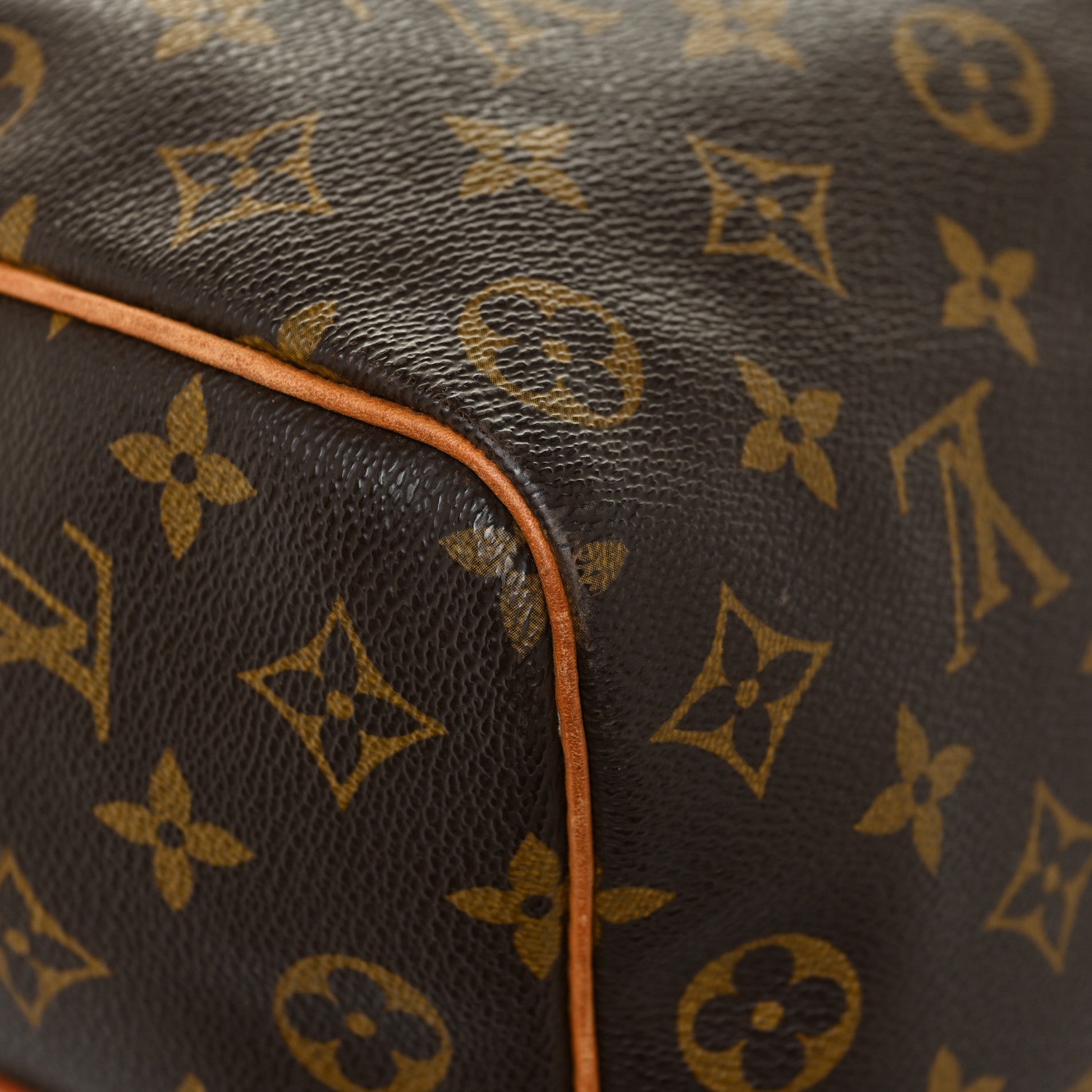 Louis Vuitton Monogram Keepall Bandouliere 50 32 of 46
